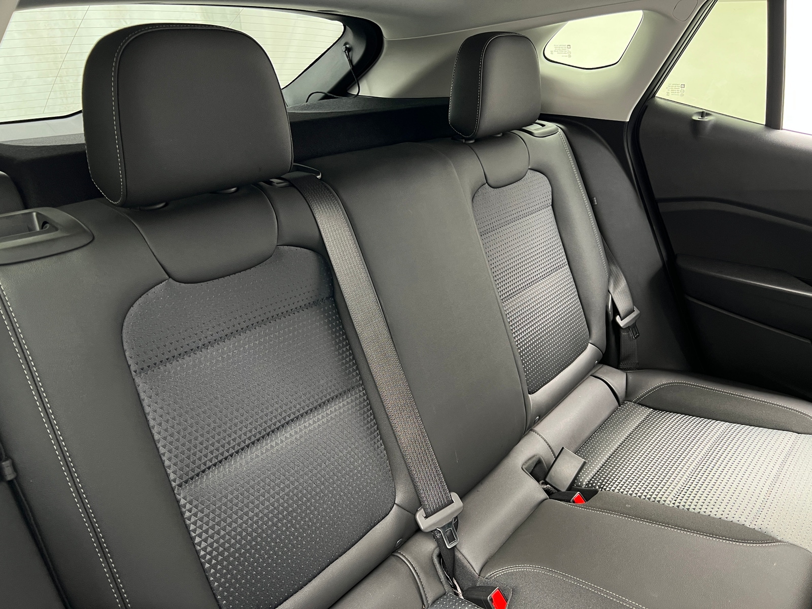 Thumbnail: 2025 Chevrolet Trax - 5