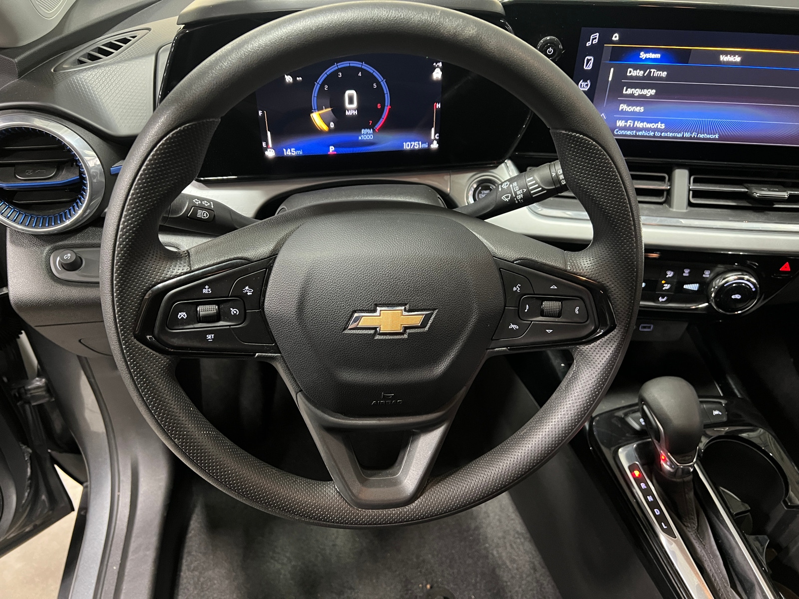 Thumbnail: 2025 Chevrolet Trax - 4