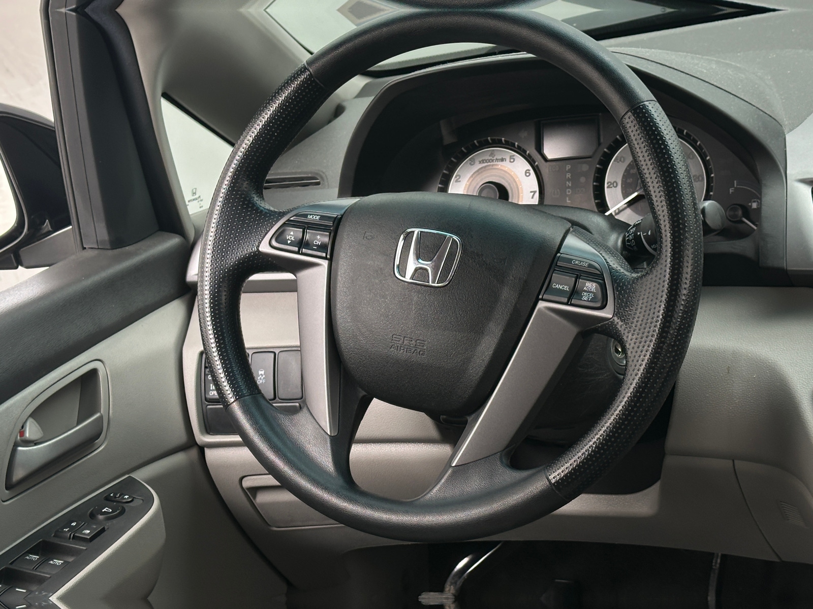 Thumbnail: 2011 Honda Odyssey - 5