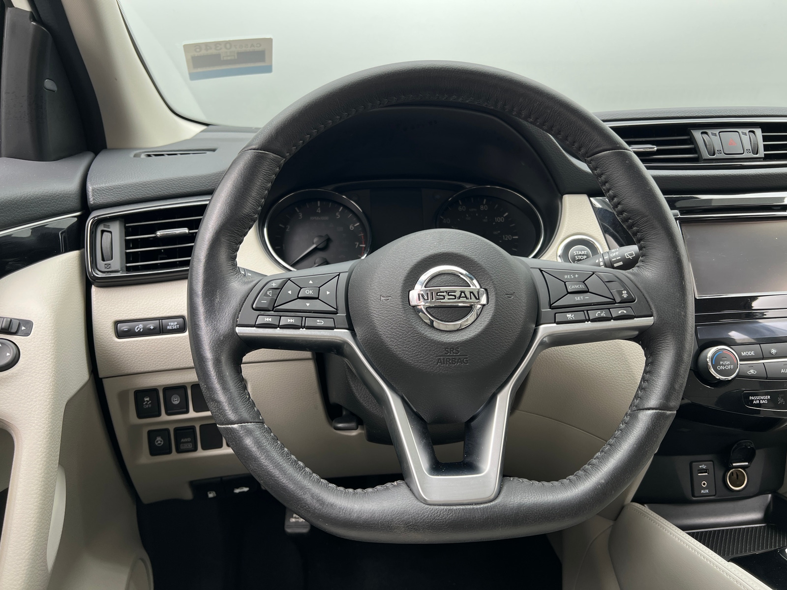 Thumbnail: 2018 Nissan Rogue Sport - 4