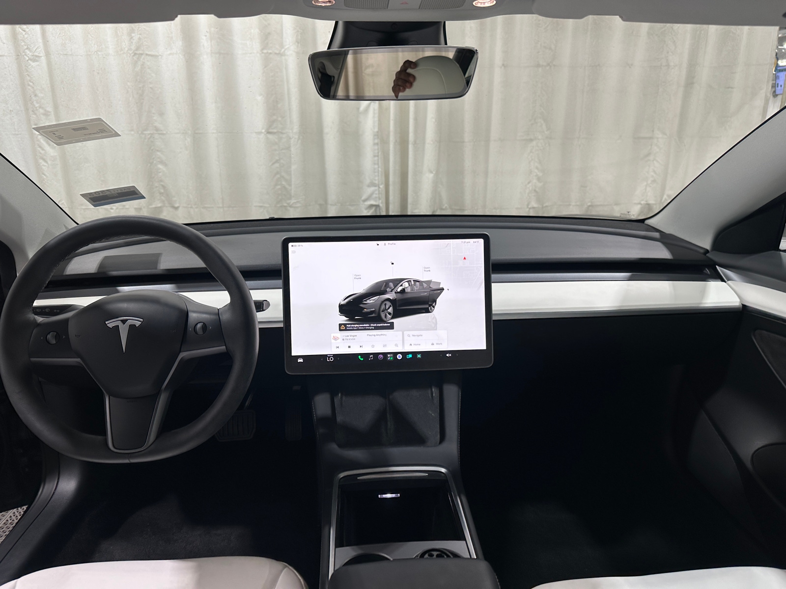 Thumbnail: 2022 Tesla Model 3 - 2