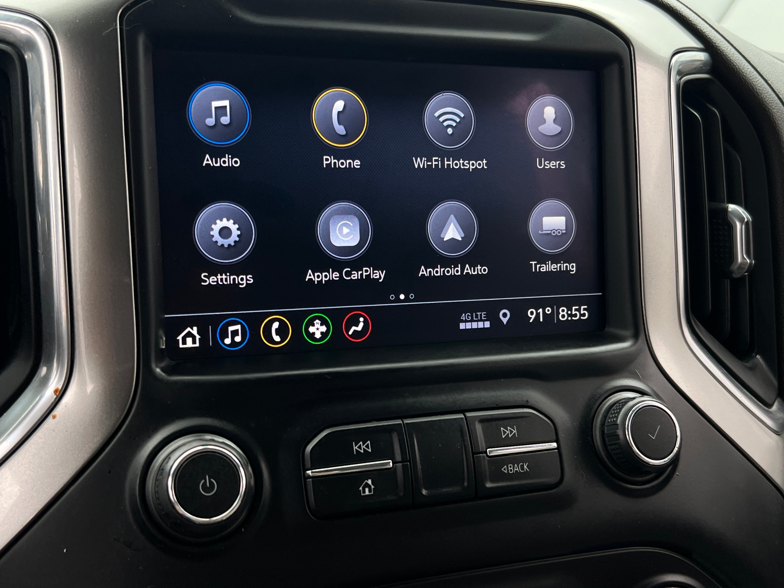 Thumbnail: 2019 Chevrolet Silverado 1500 - 3