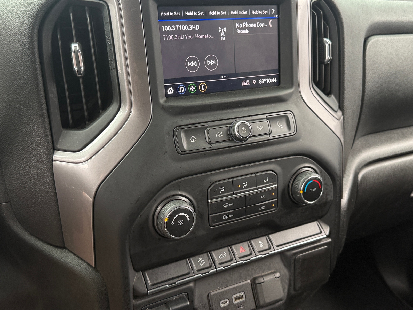 Thumbnail: 2021 Chevrolet Silverado 1500 - 4