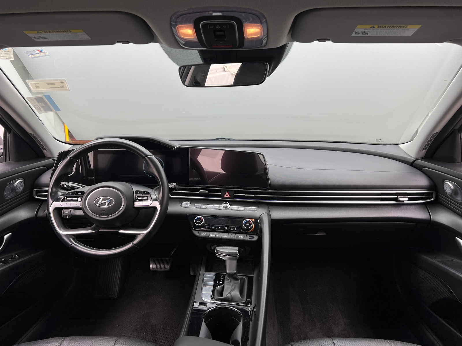 Thumbnail: 2022 Hyundai Elantra - 2