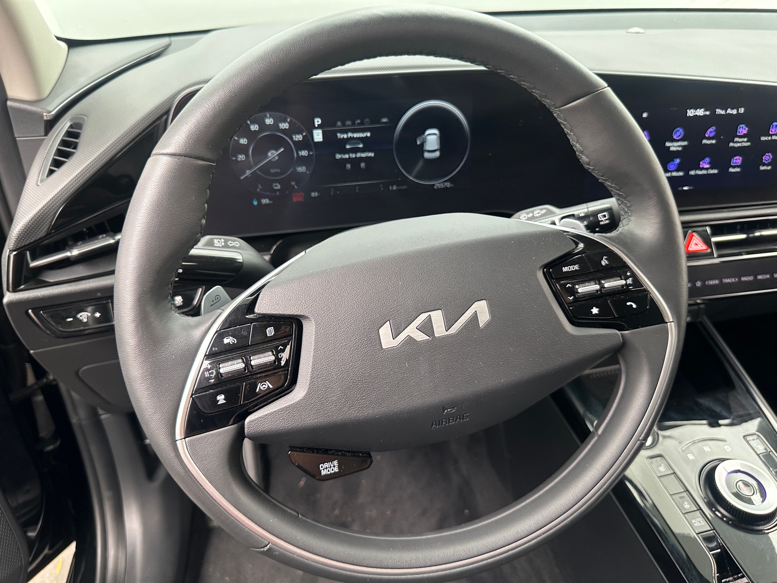 Thumbnail: 2023 Kia Niro - 4
