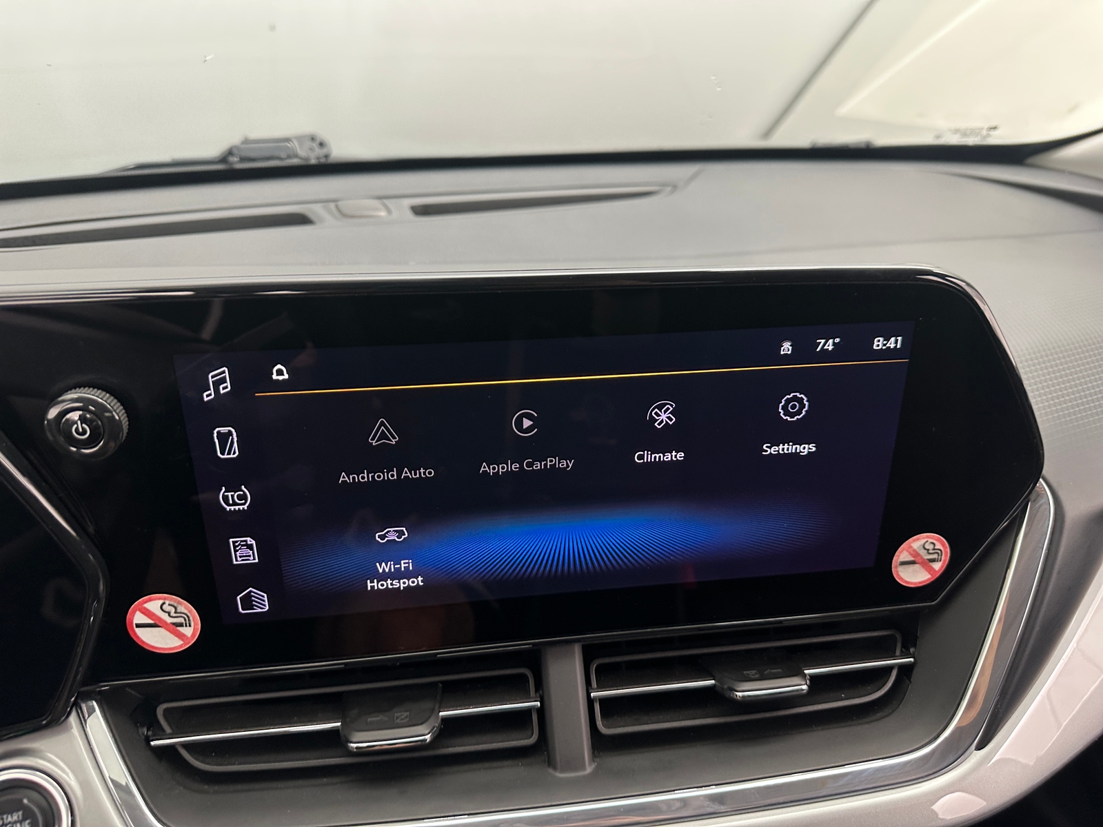 Thumbnail: 2025 Chevrolet Trax - 3