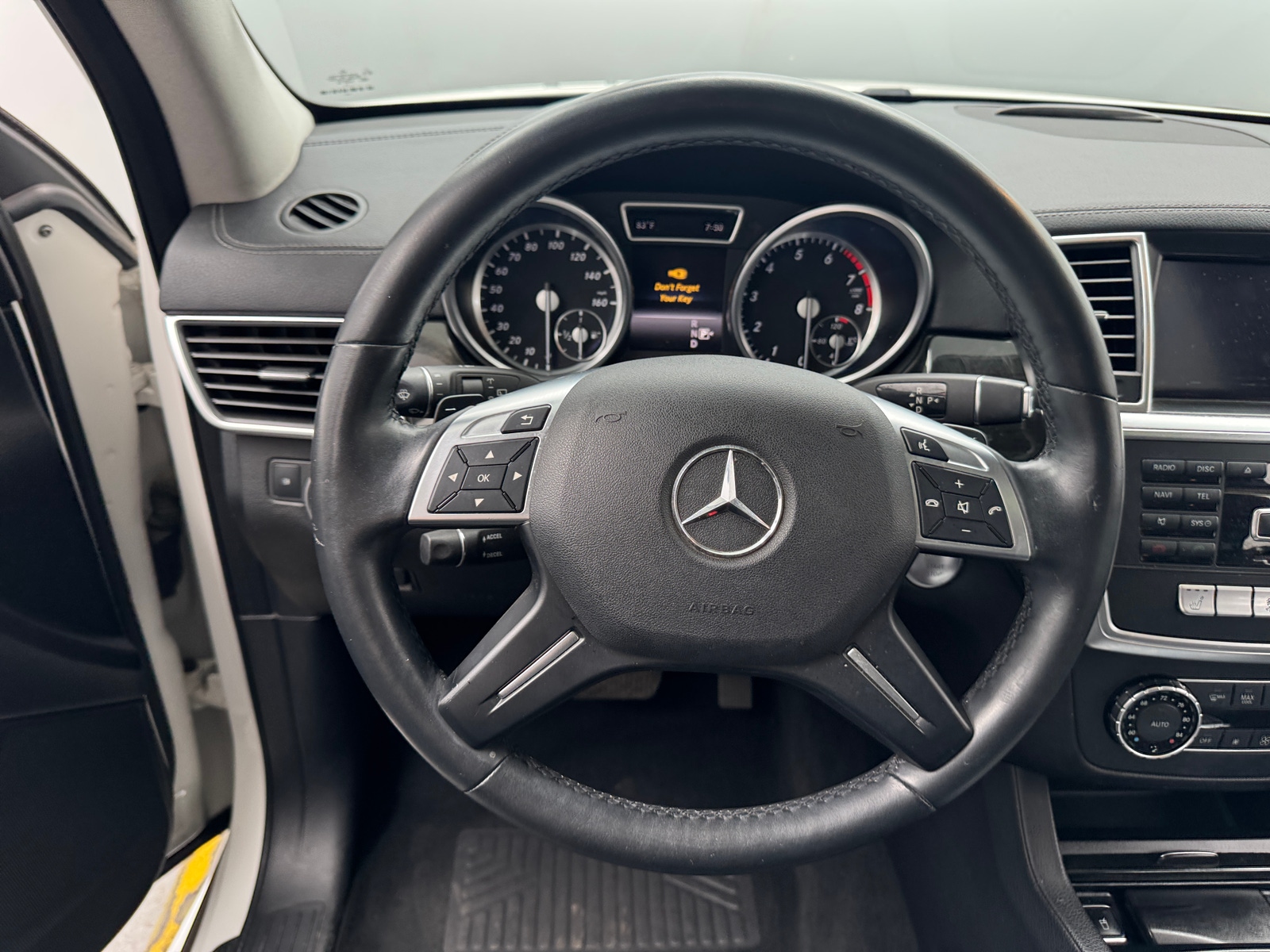 Thumbnail: 2016 Mercedes-Benz GL-Class - 4