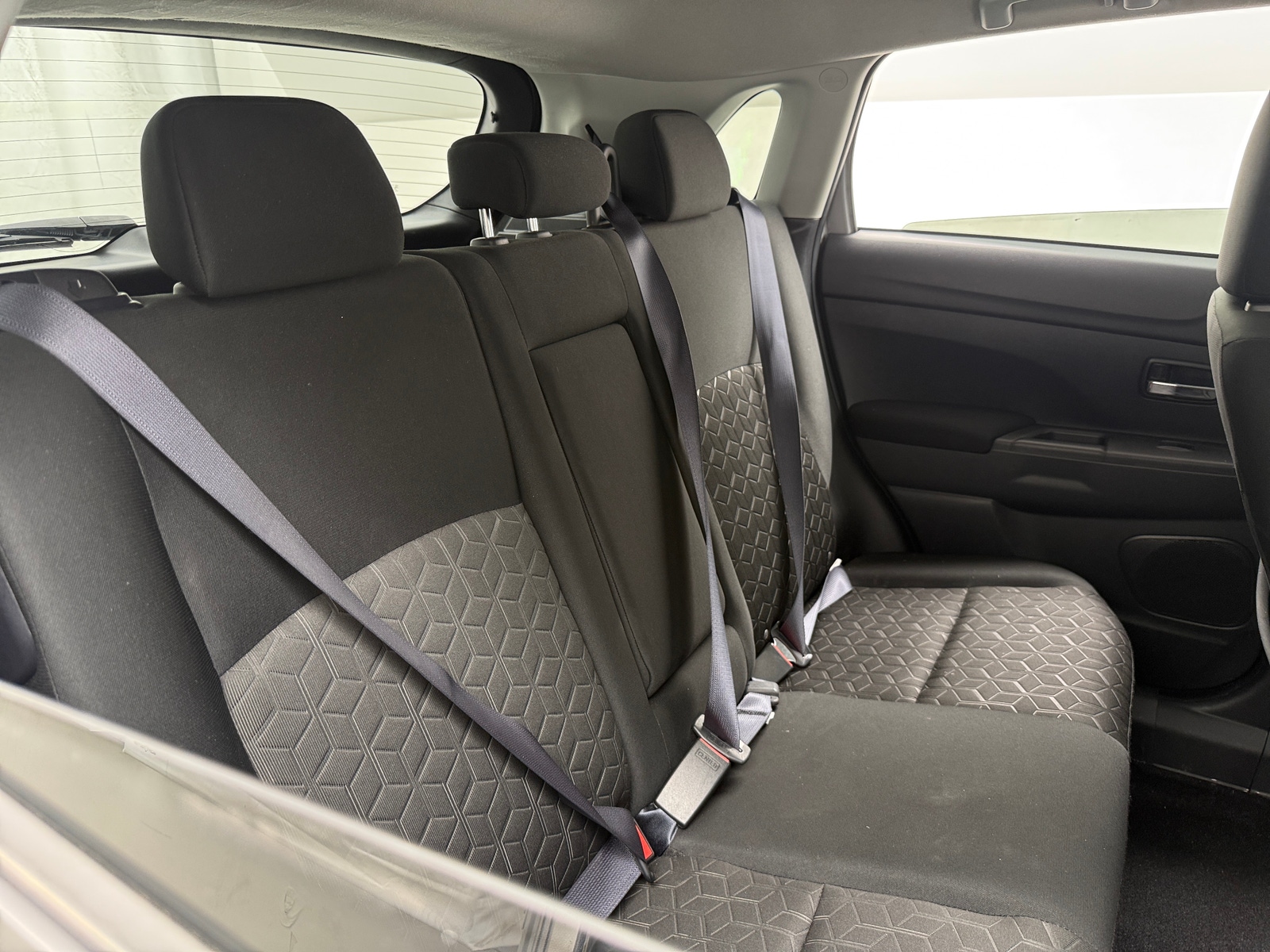 Thumbnail: 2024 Mitsubishi Outlander Sport - 6