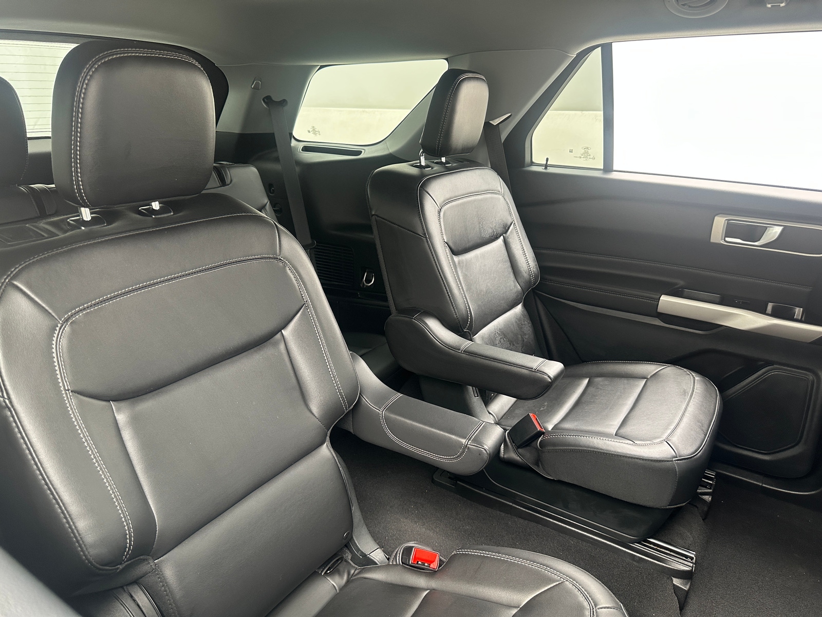 Thumbnail: 2023 Ford Explorer - 5