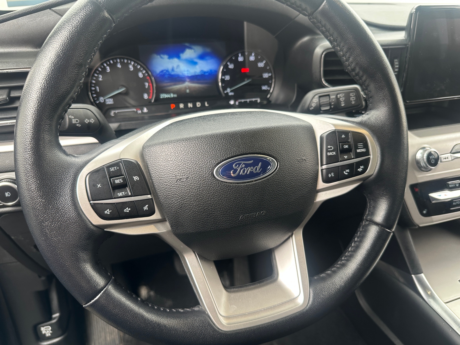 Thumbnail: 2023 Ford Explorer - 4