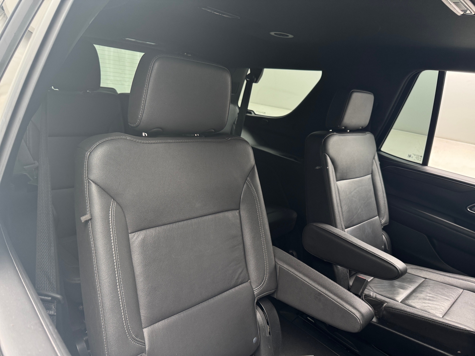 Thumbnail: 2023 Chevrolet Tahoe - 5