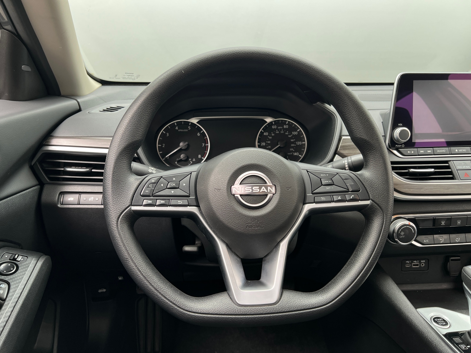 Thumbnail: 2025 Nissan Altima - 5