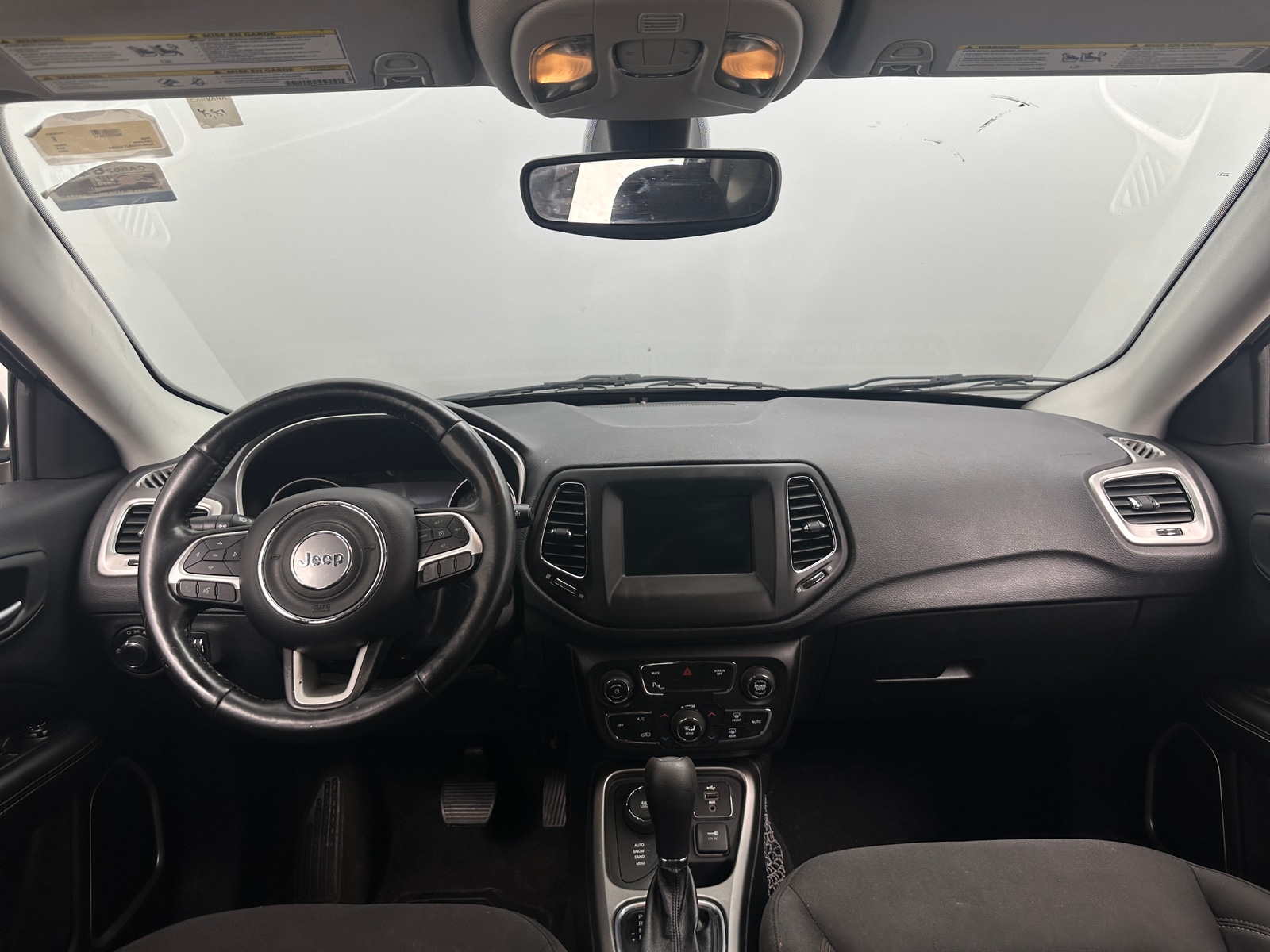 Thumbnail: 2018 Jeep Compass - 3