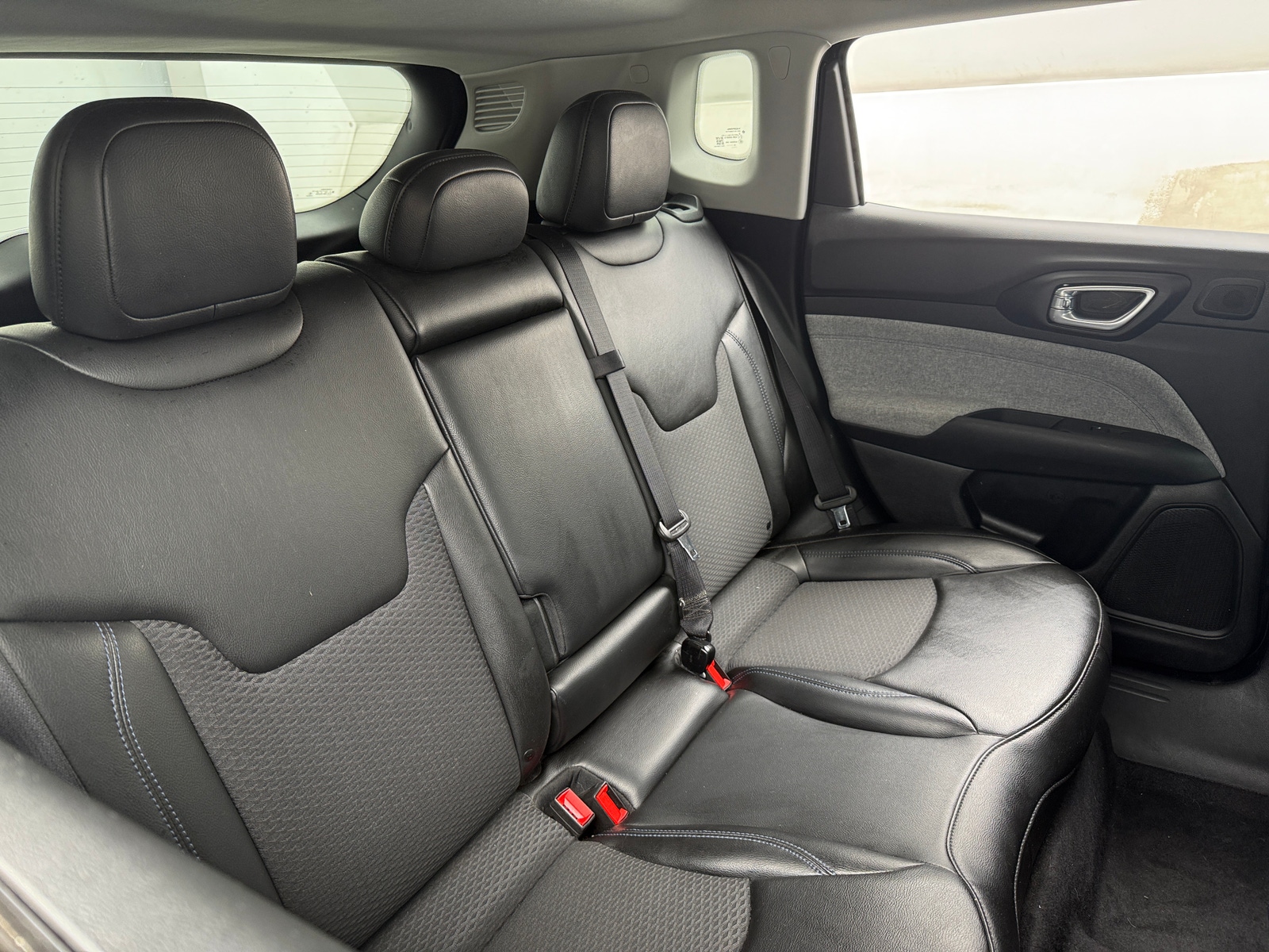 Thumbnail: 2022 Jeep Compass - 6