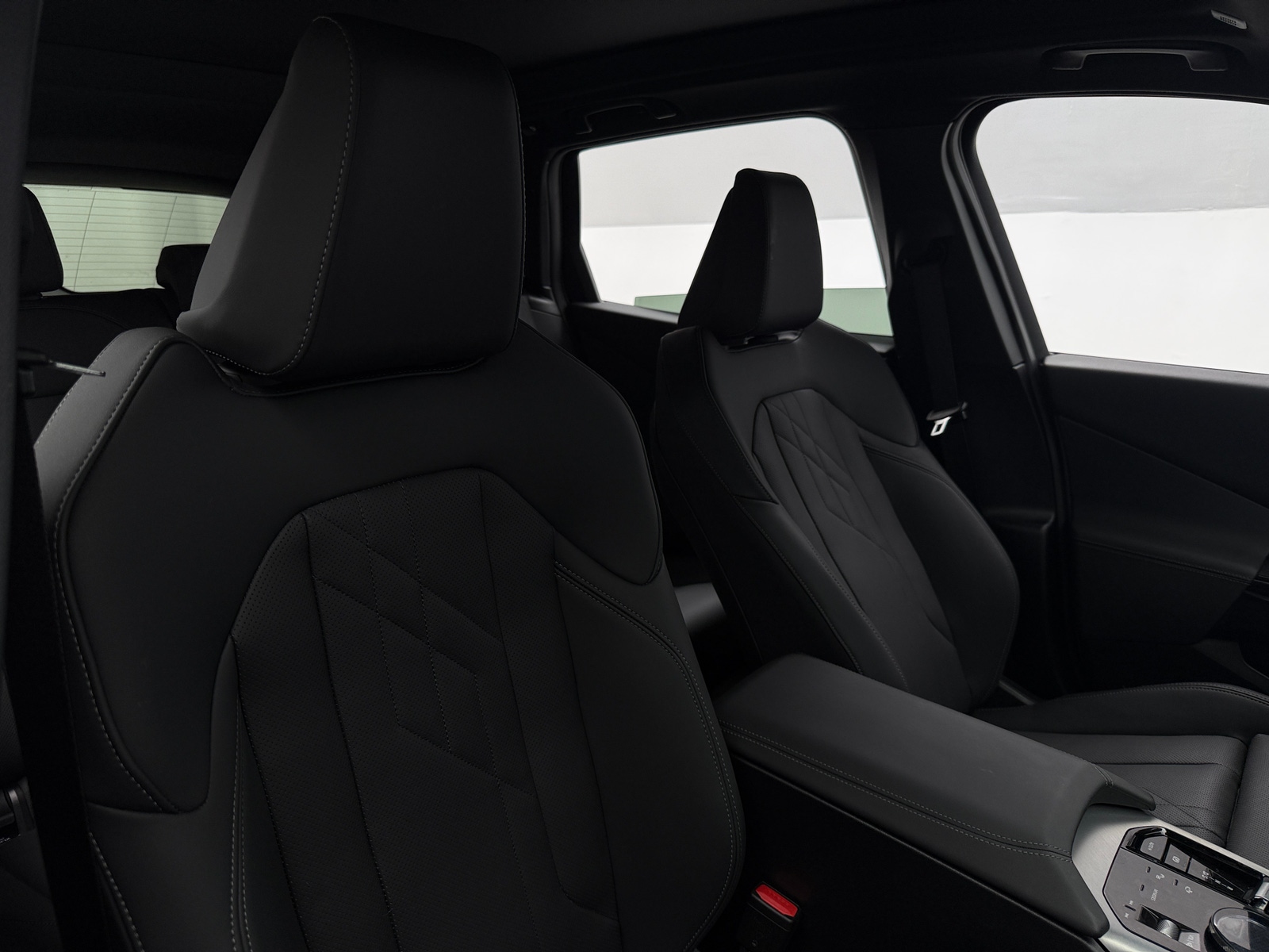 Thumbnail: 2026 BMW X3 - 2