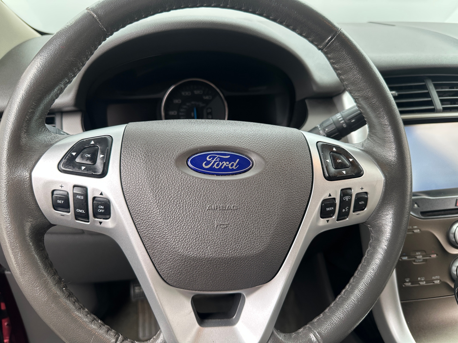 Thumbnail: 2013 Ford Edge - 4