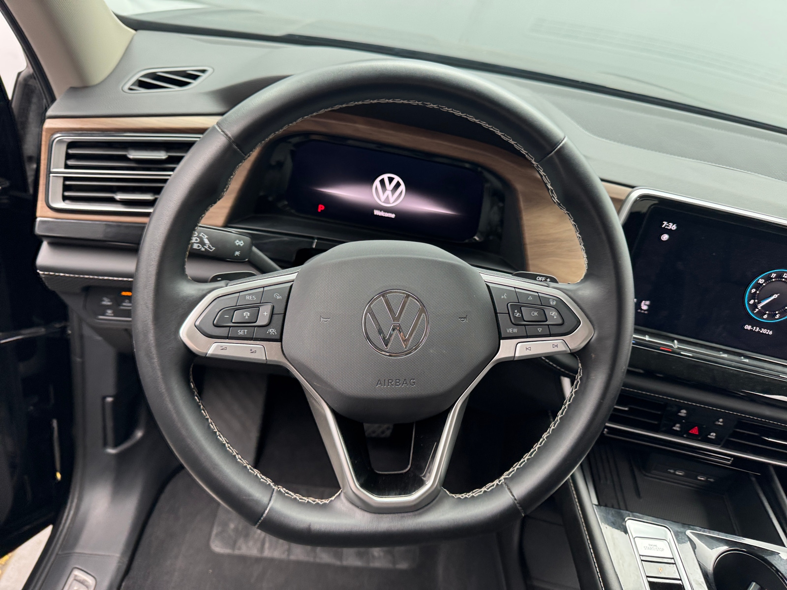 Thumbnail: 2026 Volkswagen Atlas - 4