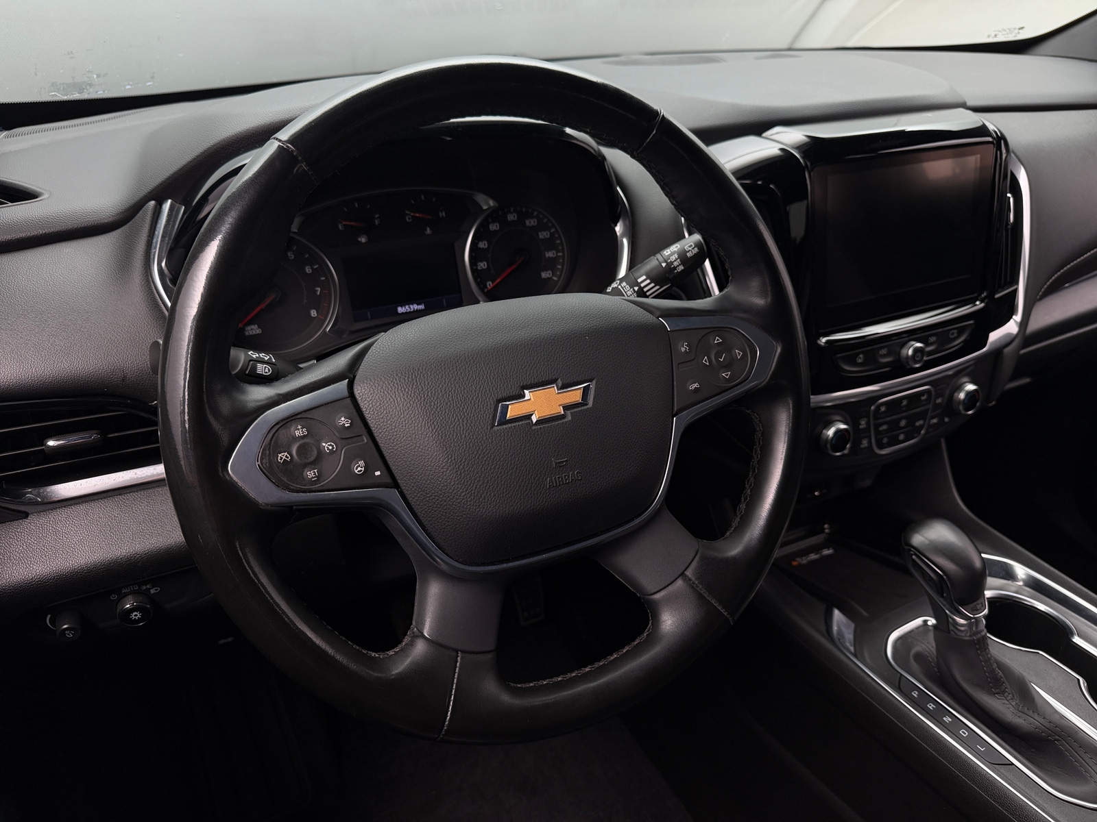 Thumbnail: 2023 Chevrolet Traverse - 4
