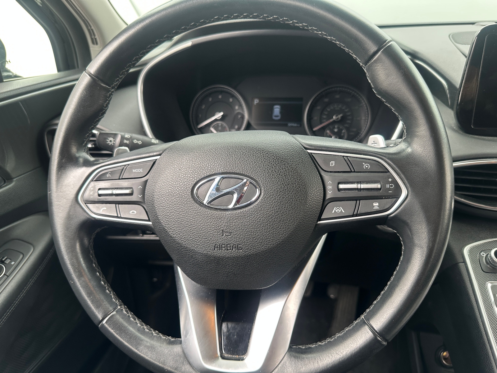 Thumbnail: 2023 Hyundai Santa Fe - 4