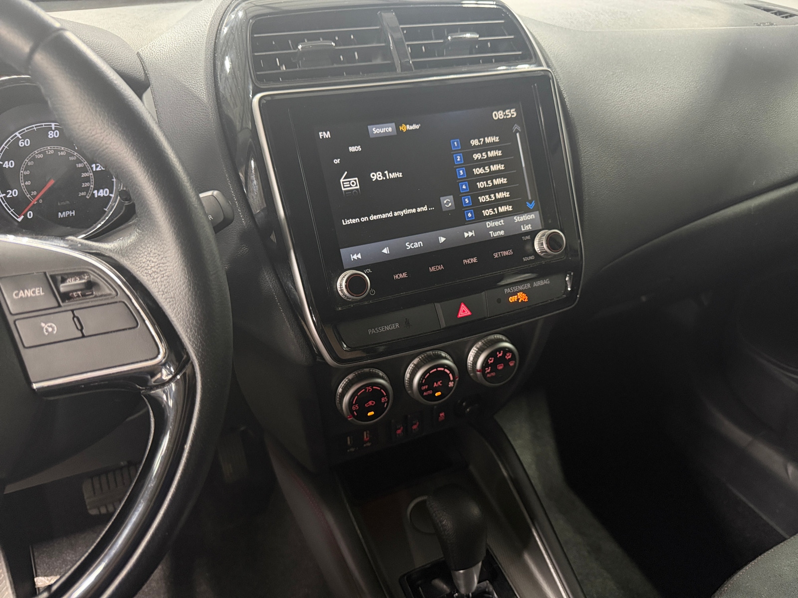 Thumbnail: 2022 Mitsubishi Outlander Sport - 4