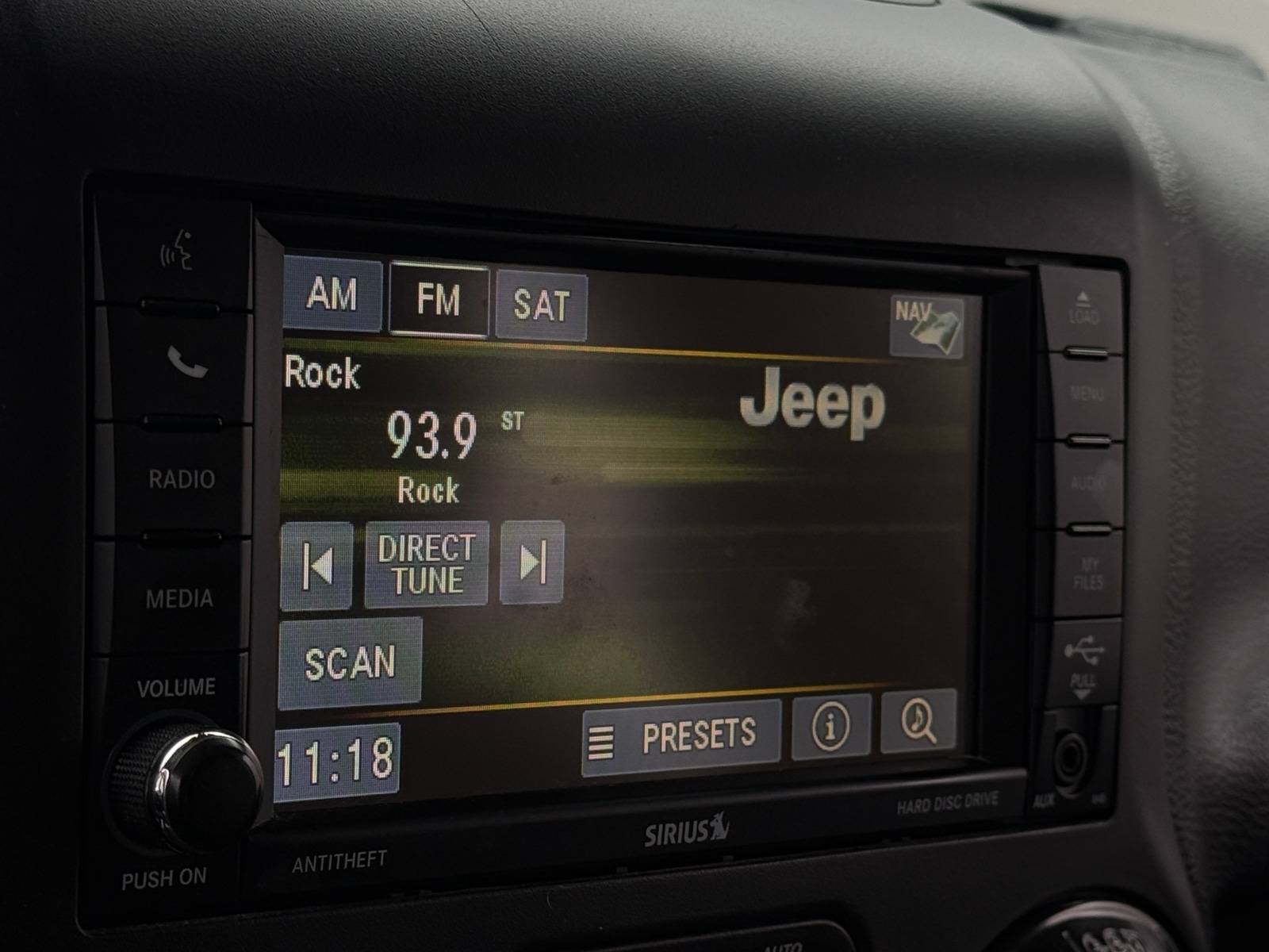 Thumbnail: 2017 Jeep Wrangler - 3