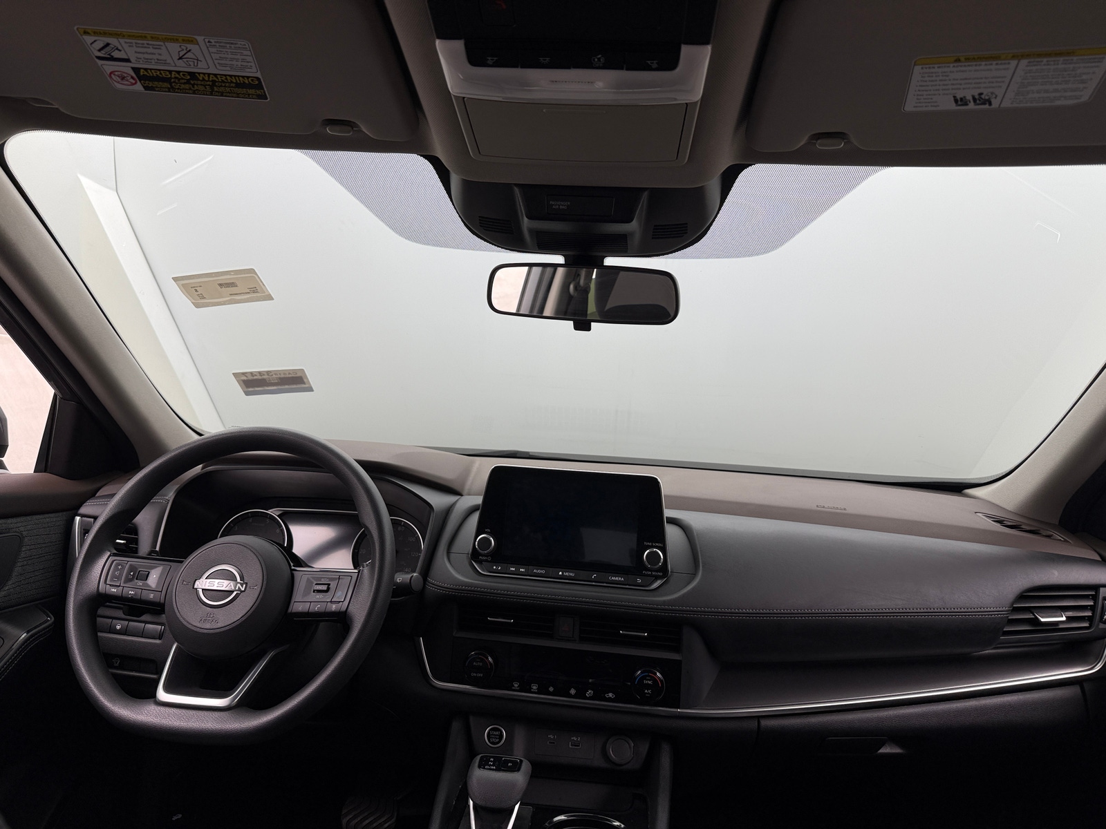 Thumbnail: 2023 Nissan Rogue - 3