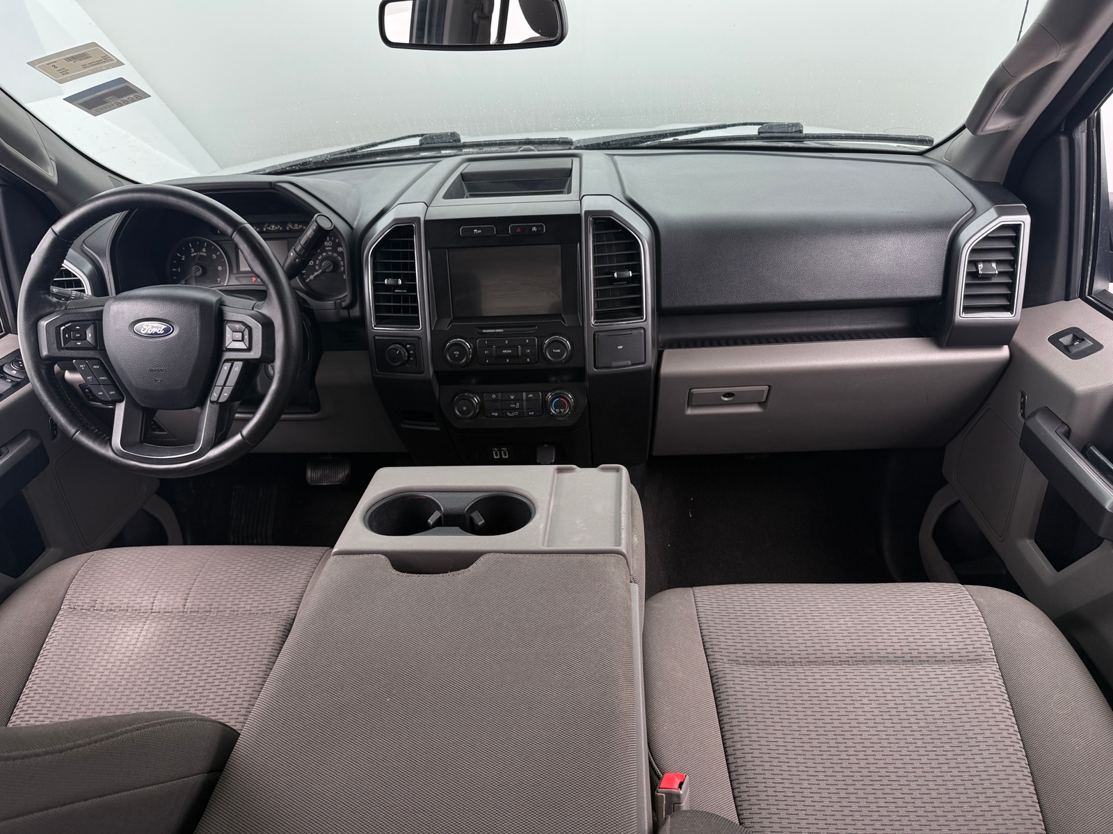 Thumbnail: 2019 Ford Econoline - 3