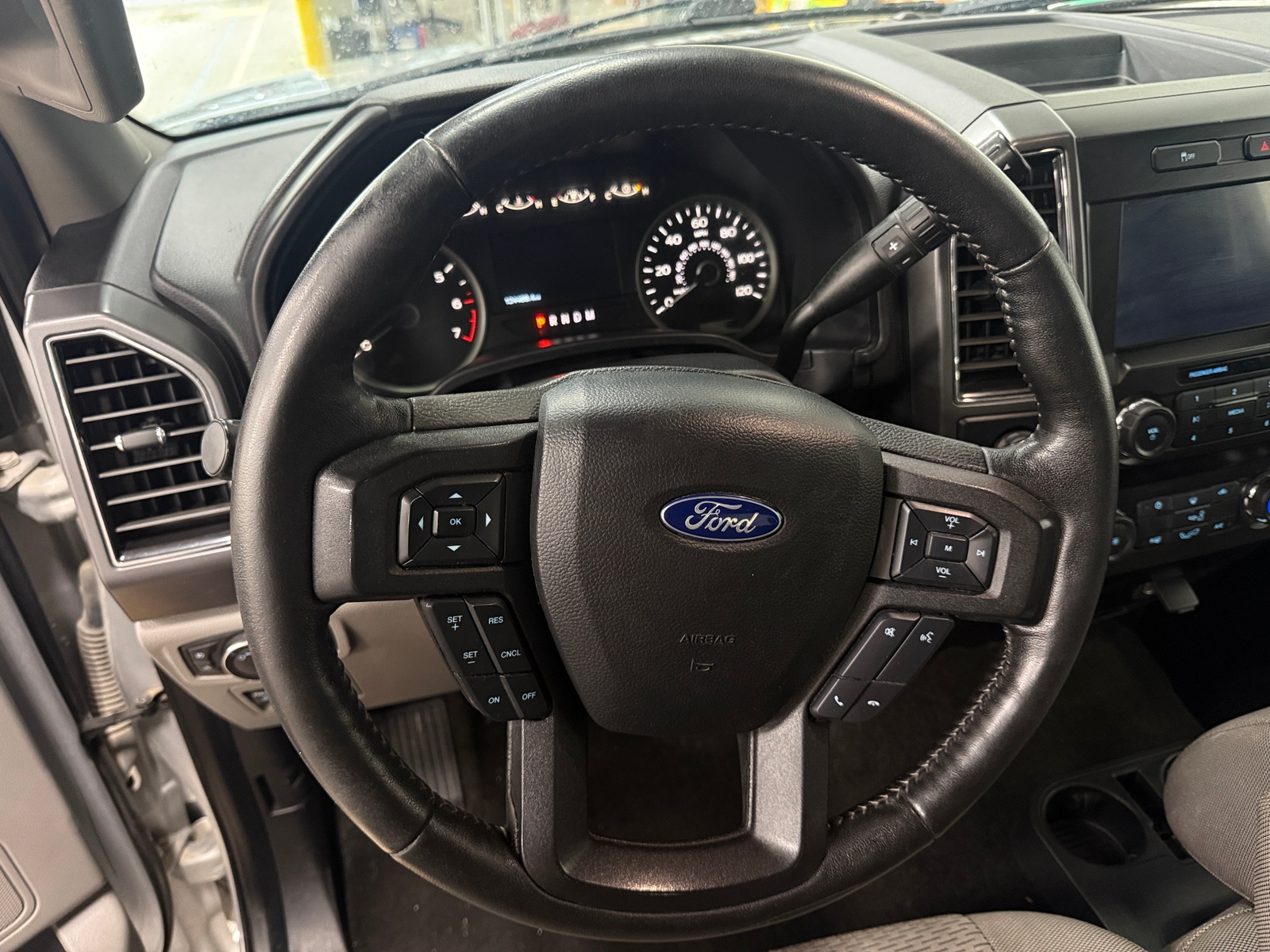 Thumbnail: 2019 Ford Econoline - 5