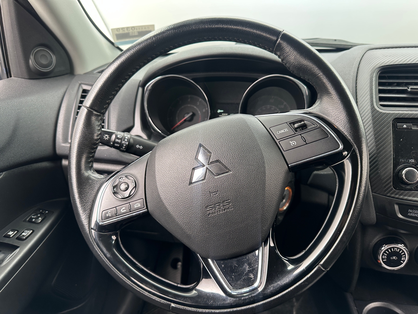 Thumbnail: 2017 Mitsubishi Outlander Sport - 5