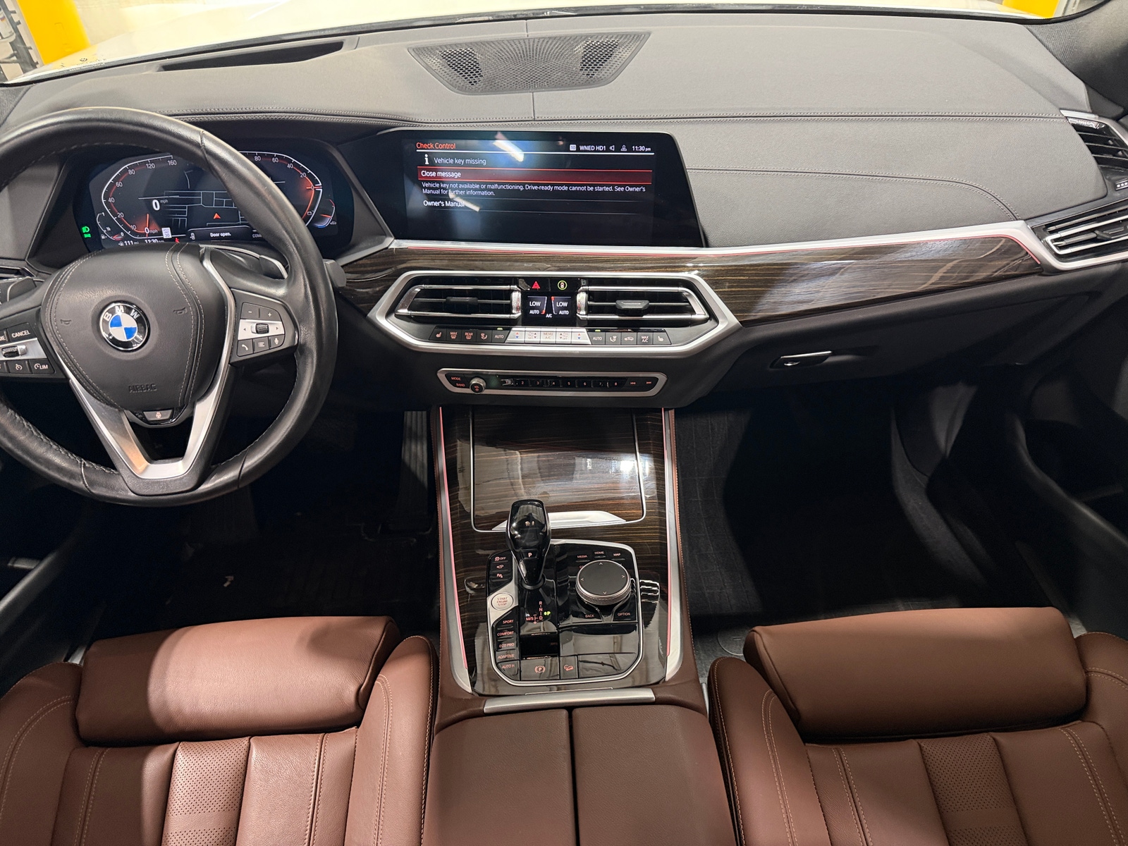 Thumbnail: 2021 BMW X5 - 2
