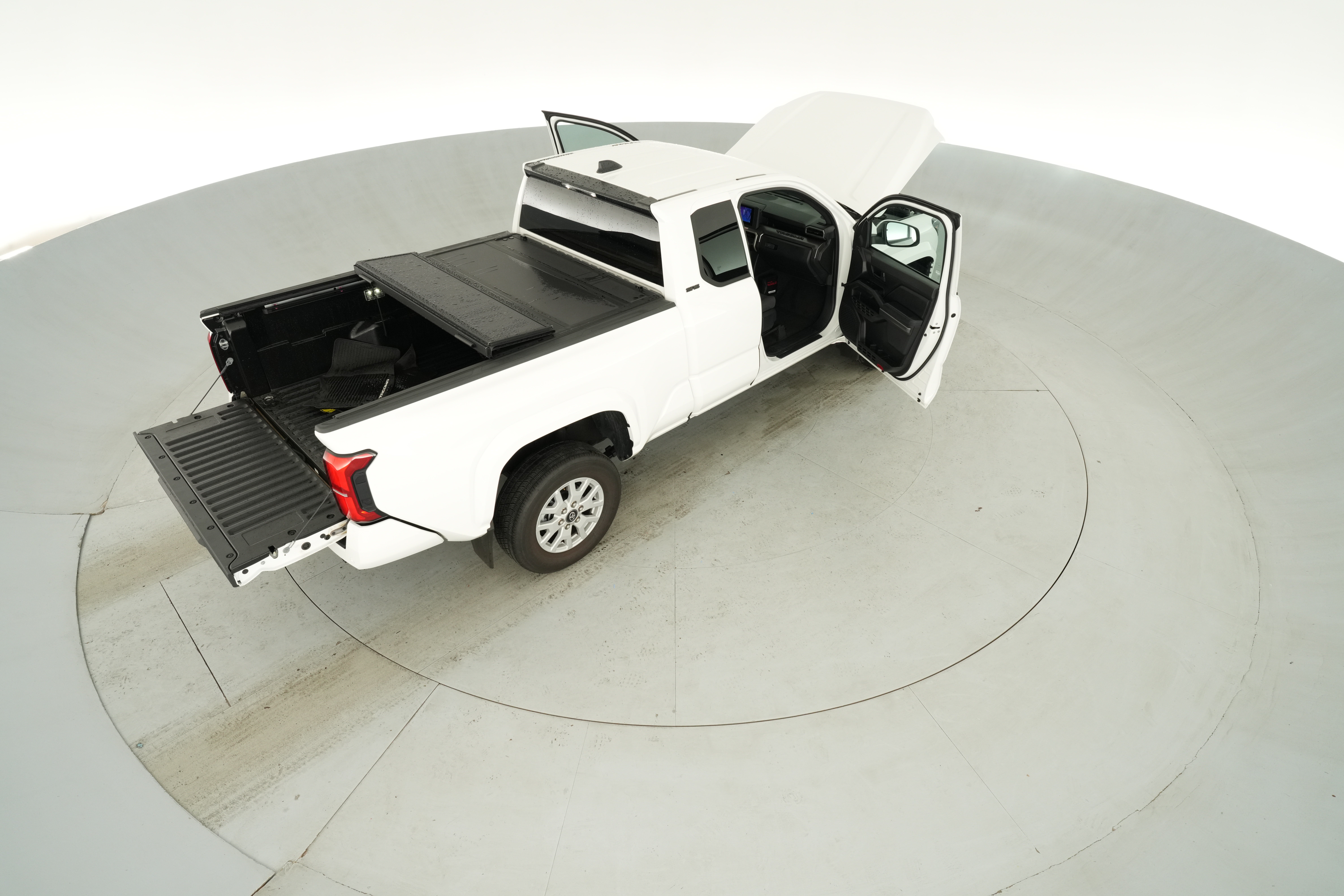 2024 Toyota Tacoma SR5 - Photo 41