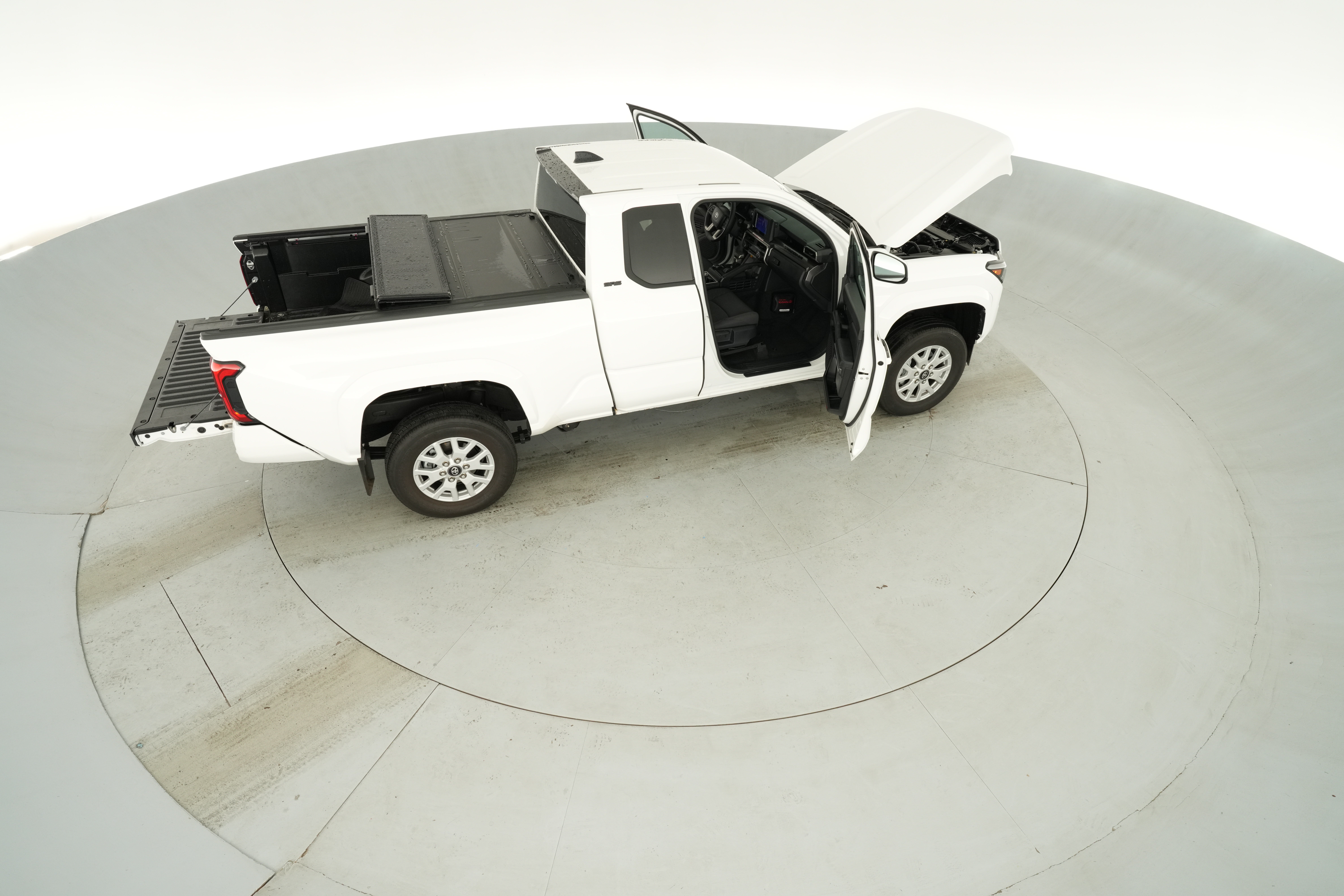 2024 Toyota Tacoma SR5 - Photo 42