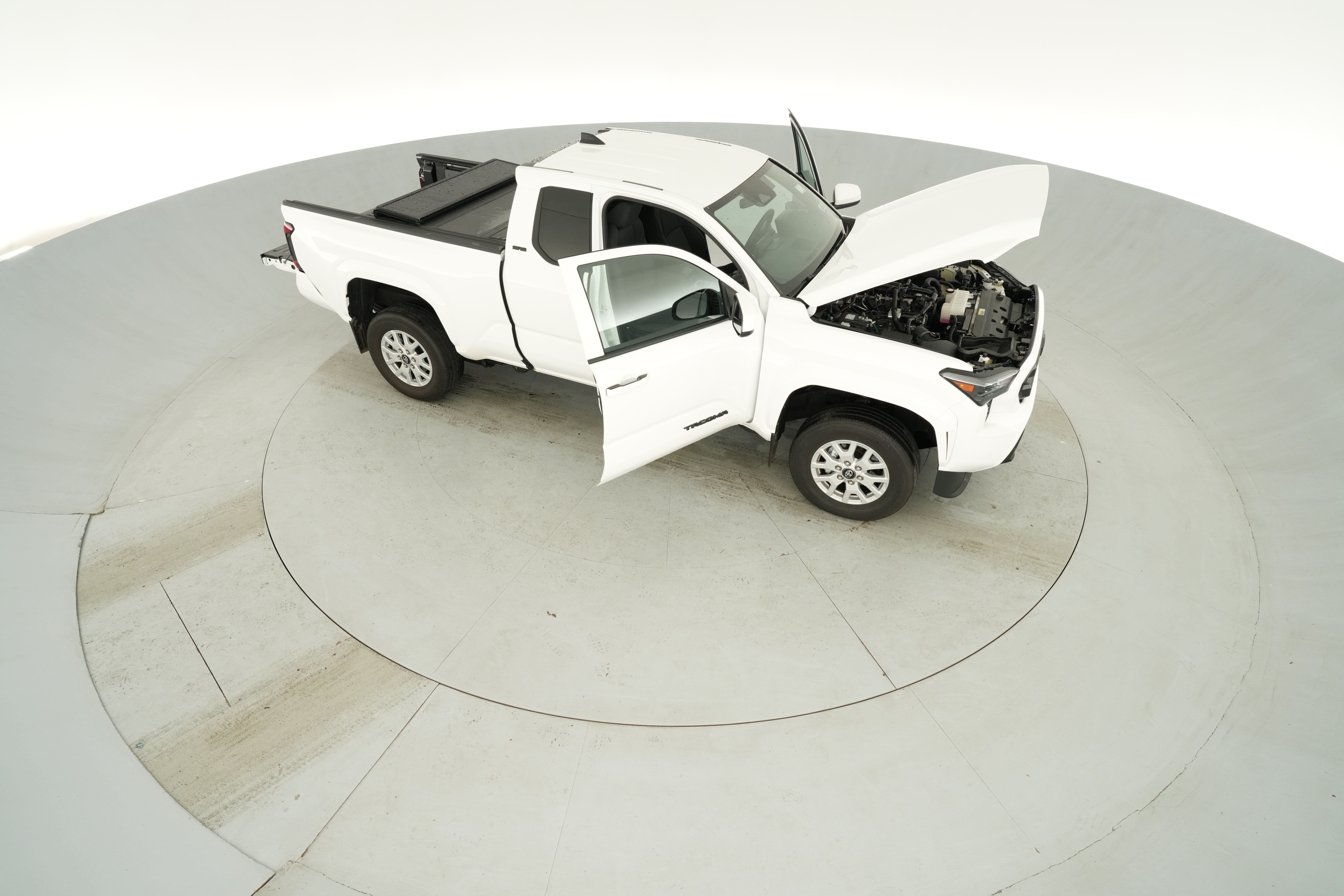 2024 Toyota Tacoma SR5 - Photo 44