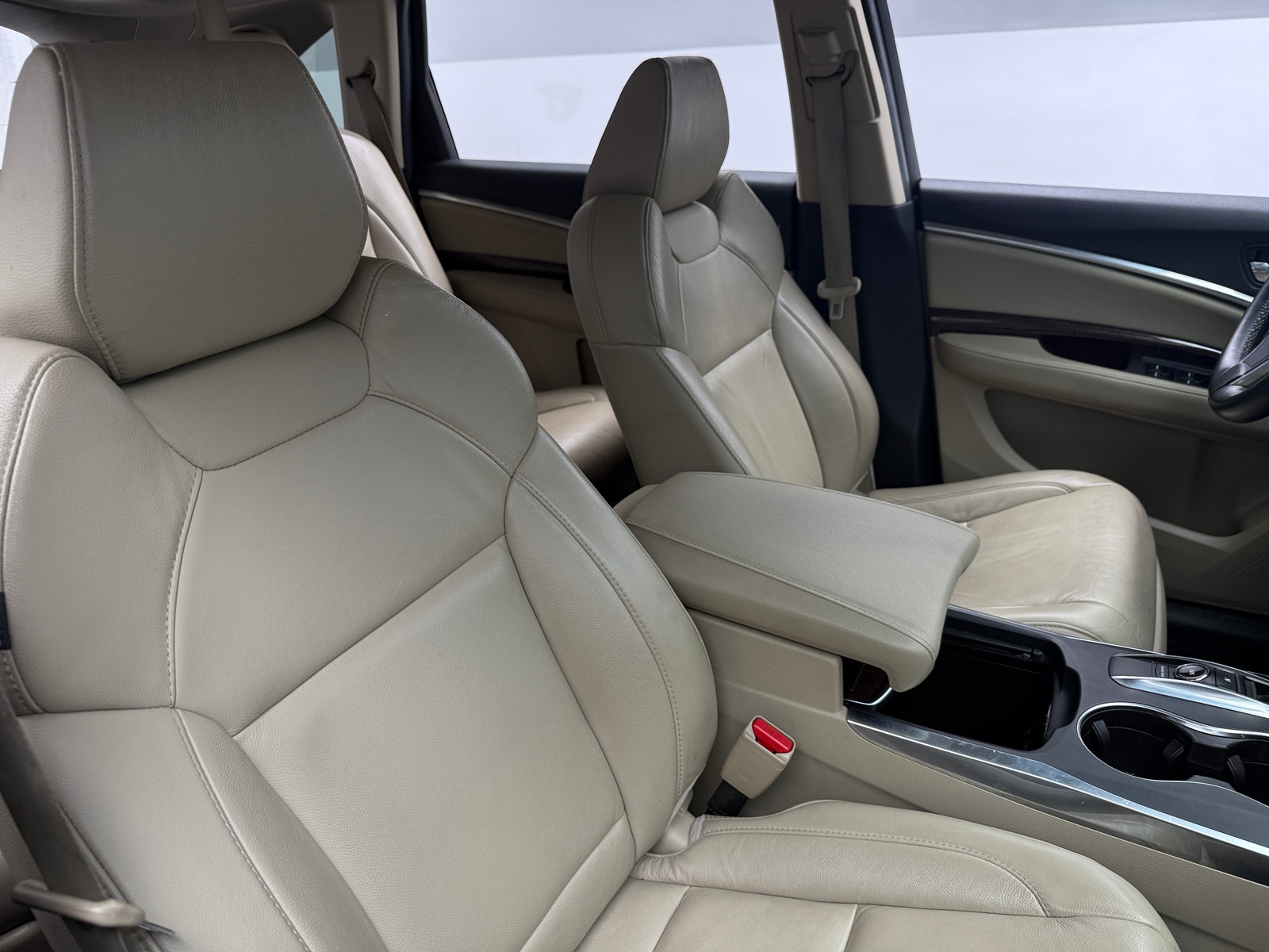 Thumbnail: 2018 Acura MDX - 2