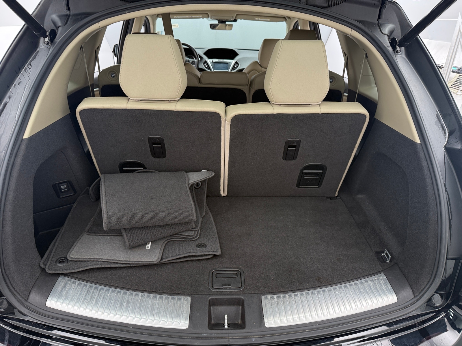 Thumbnail: 2018 Acura MDX - 7