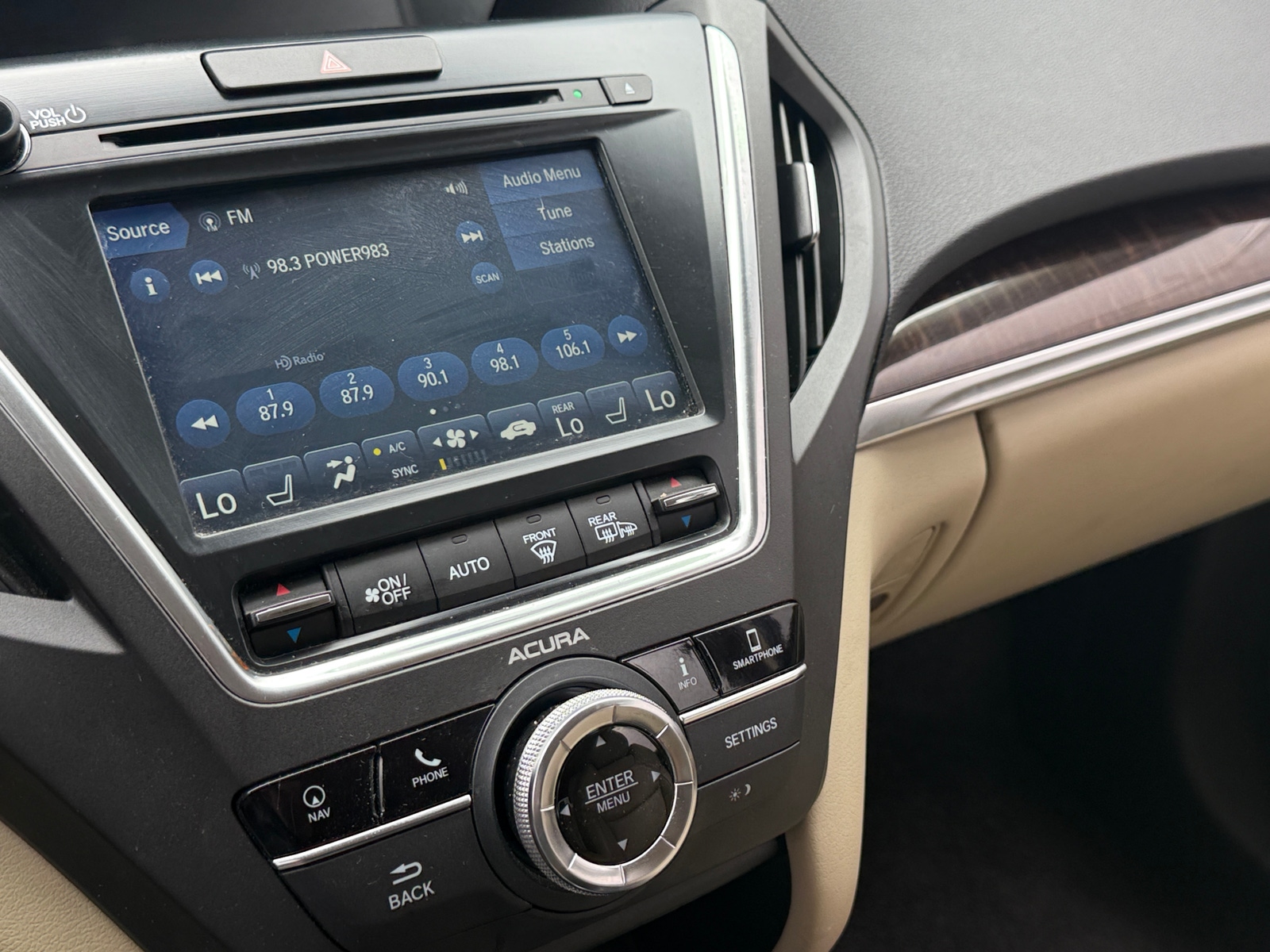 Thumbnail: 2018 Acura MDX - 4