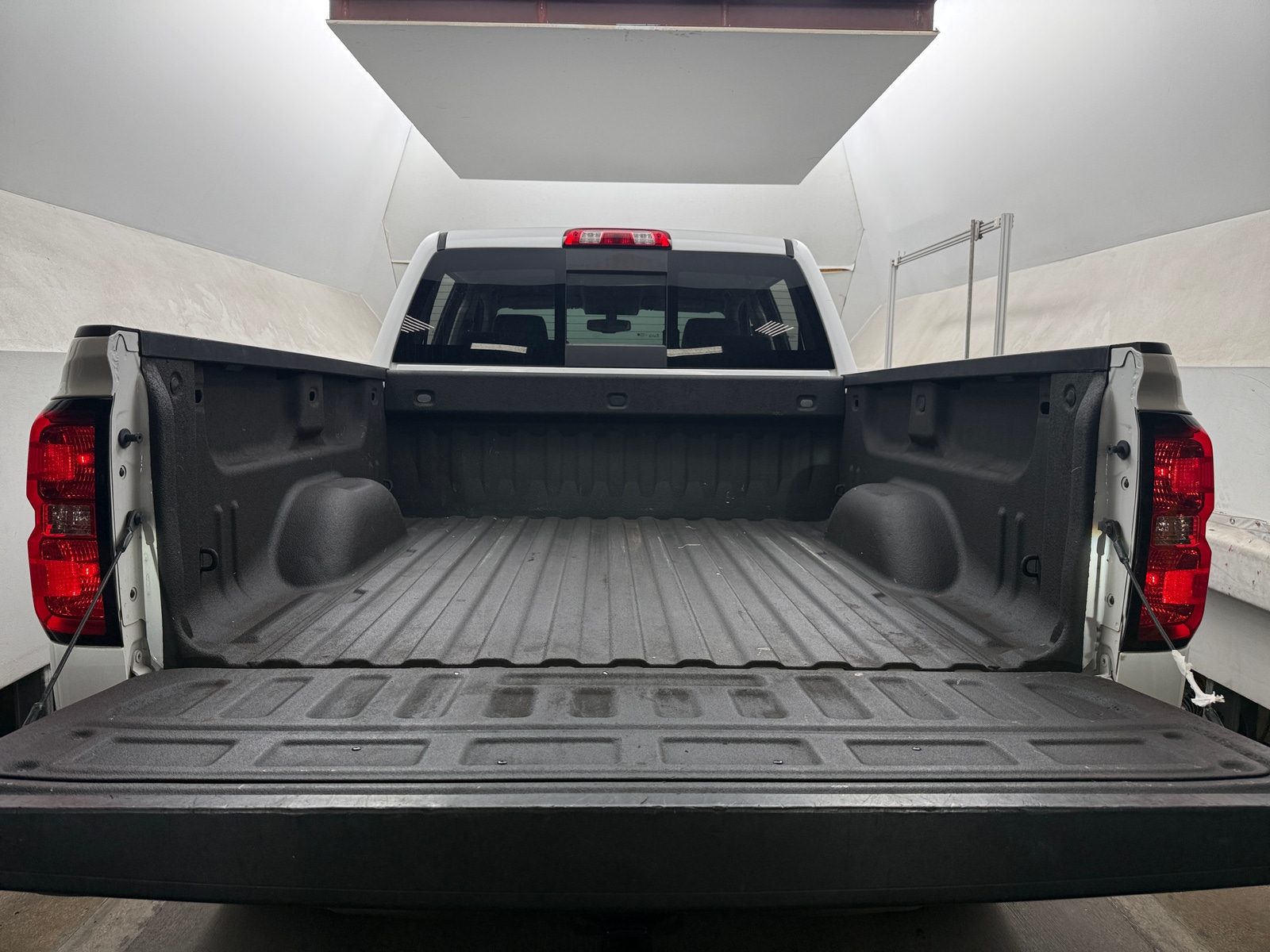 Thumbnail: 2018 Chevrolet Silverado 1500 - 7