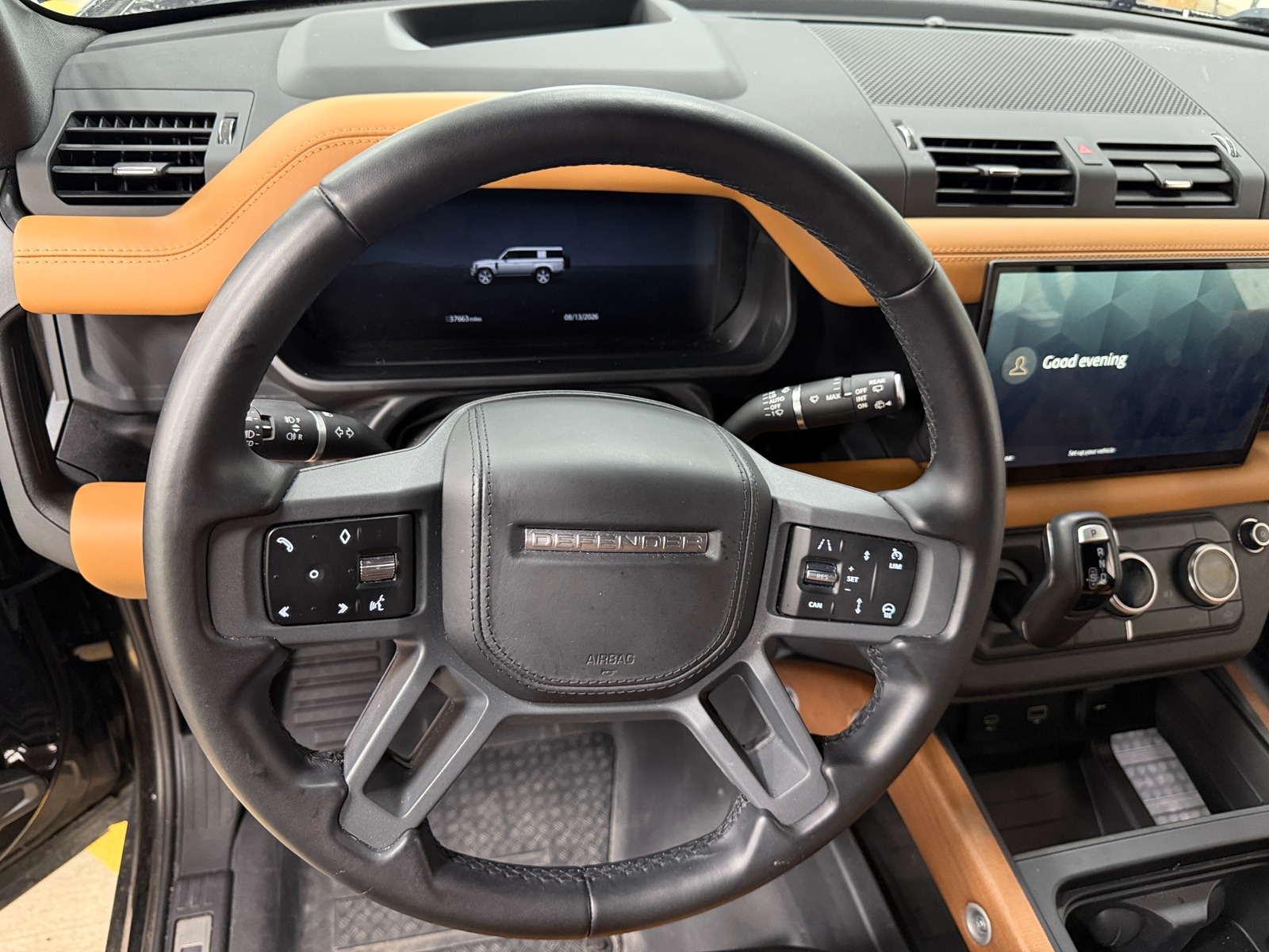 Thumbnail: 2024 Land Rover Defender - 5