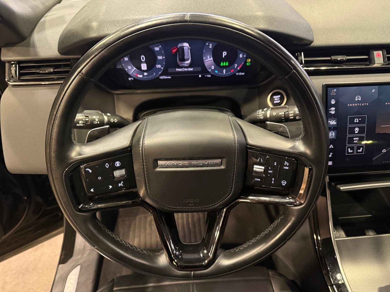 Thumbnail: 2025 Land Rover Range Rover Velar - 5