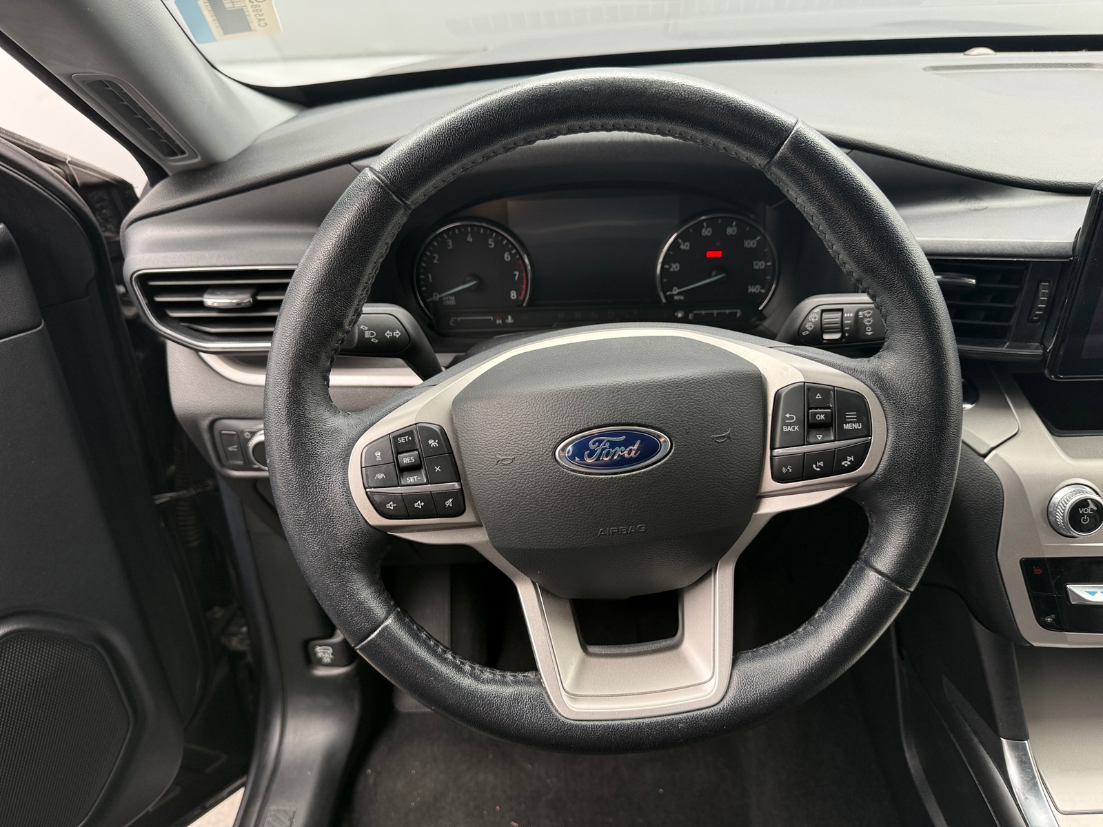 Thumbnail: 2021 Ford Explorer - 4