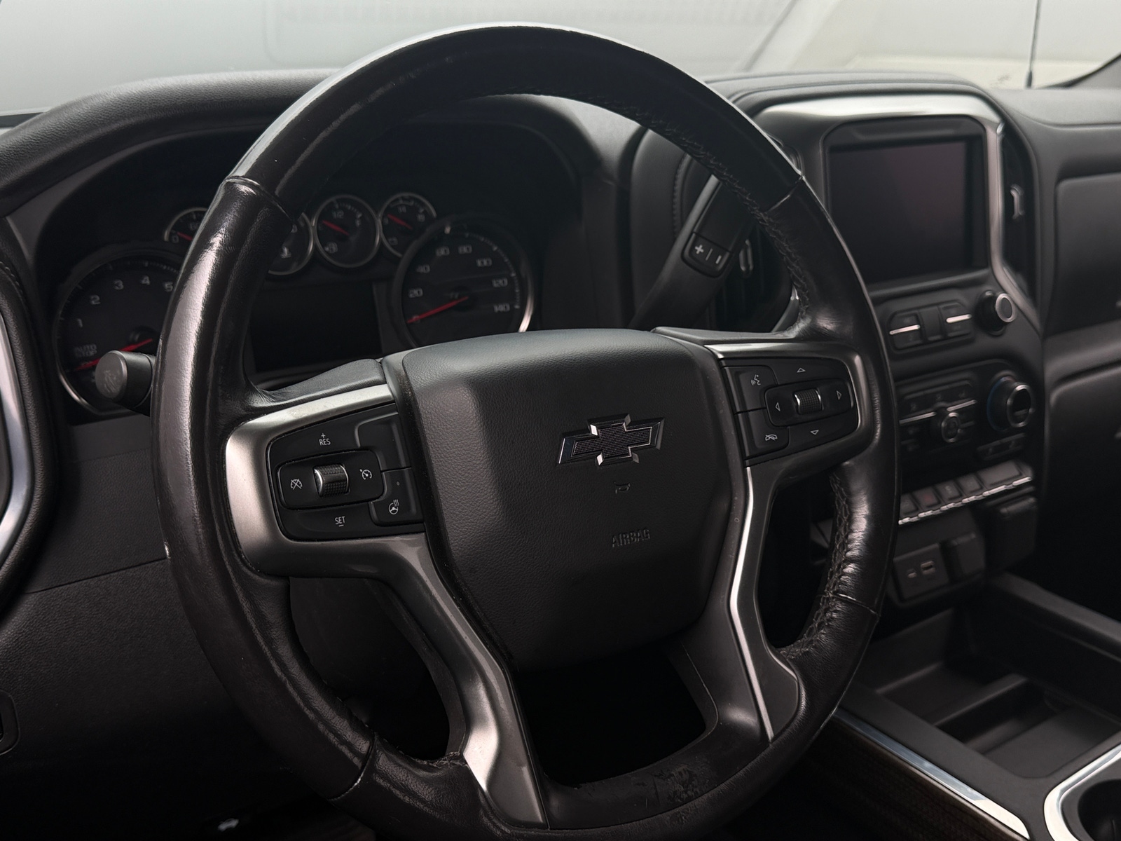 Thumbnail: 2020 Chevrolet Silverado 1500 - 5