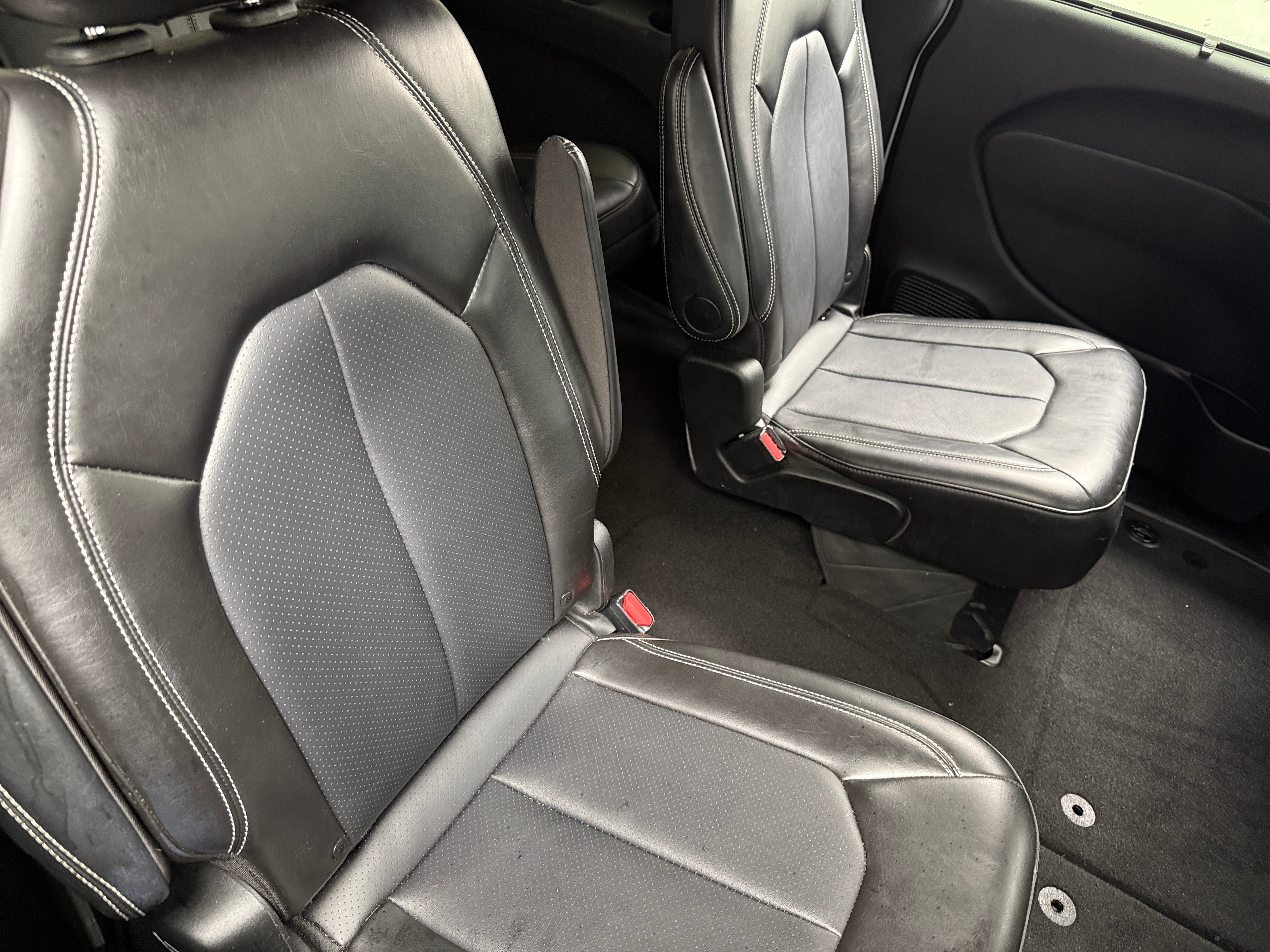 2025 Chrysler Pacifica