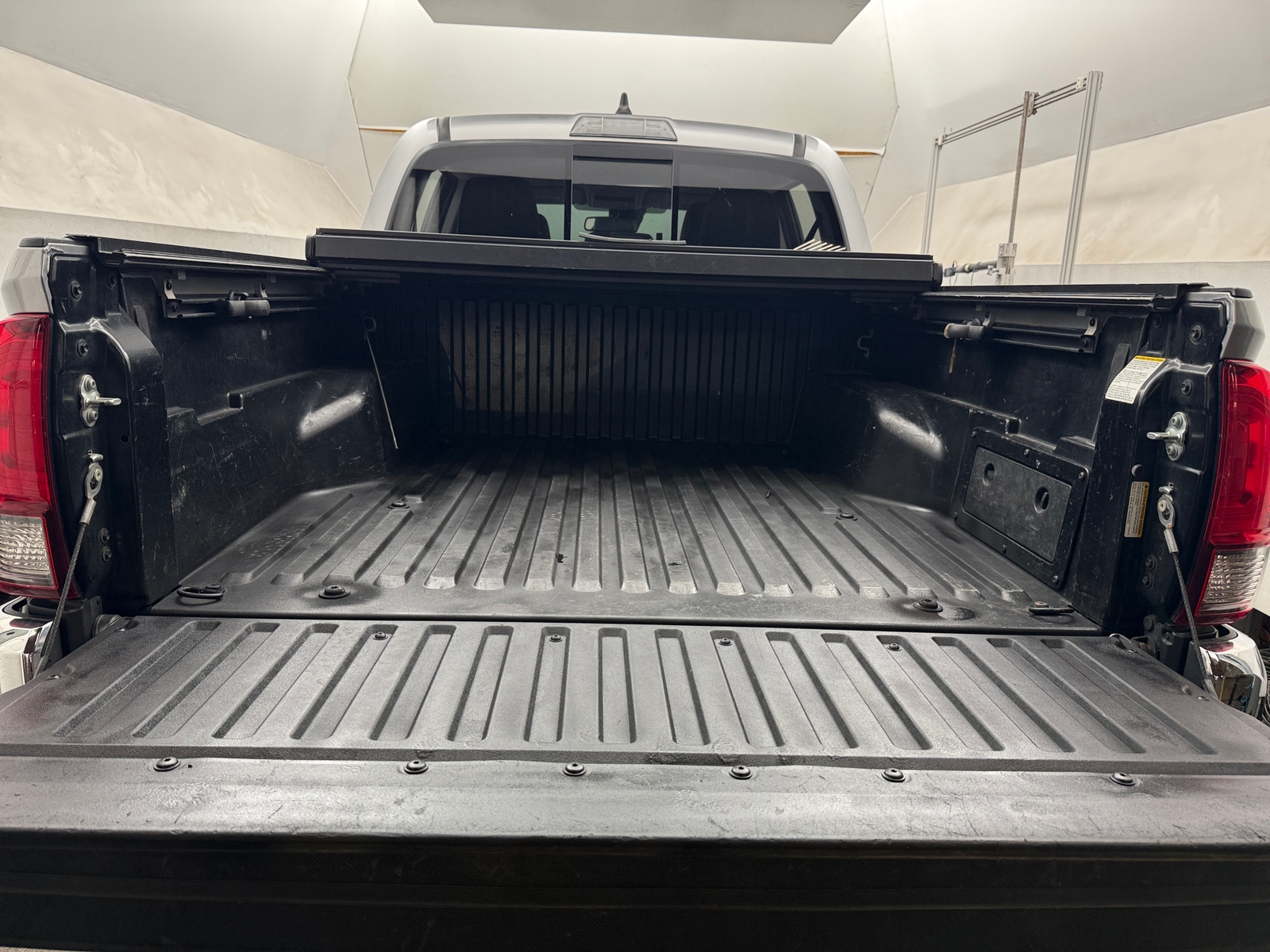 Thumbnail: 2021 Toyota Tacoma - 7