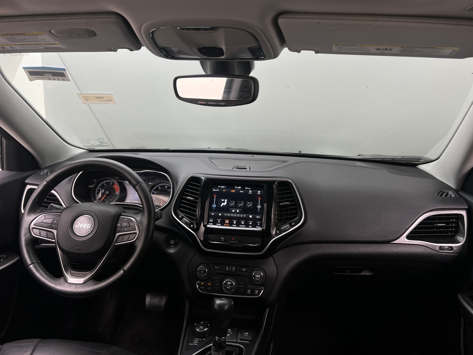 Thumbnail: 2019 Jeep Cherokee - 2