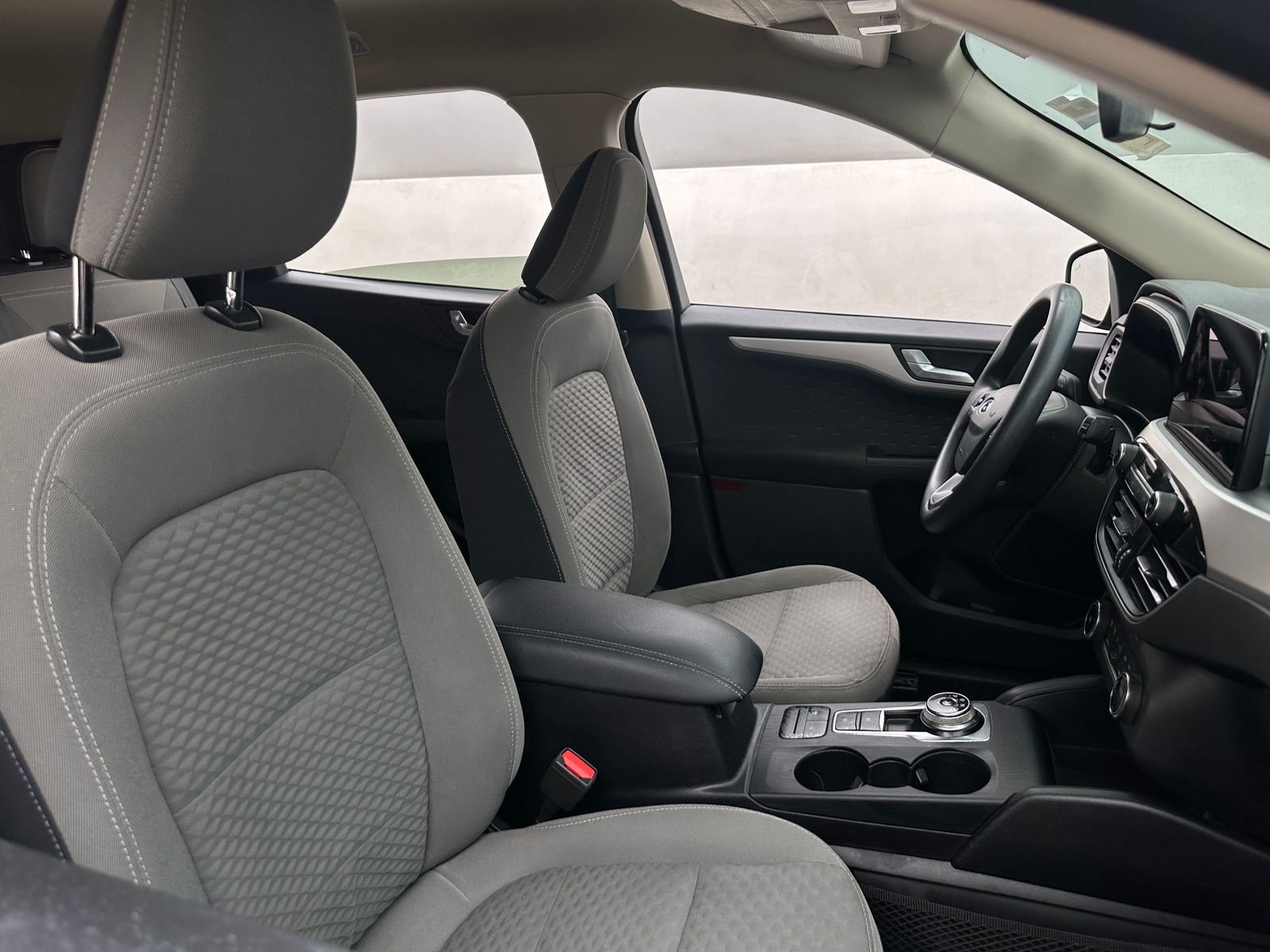 Thumbnail: 2020 Ford Escape - 2