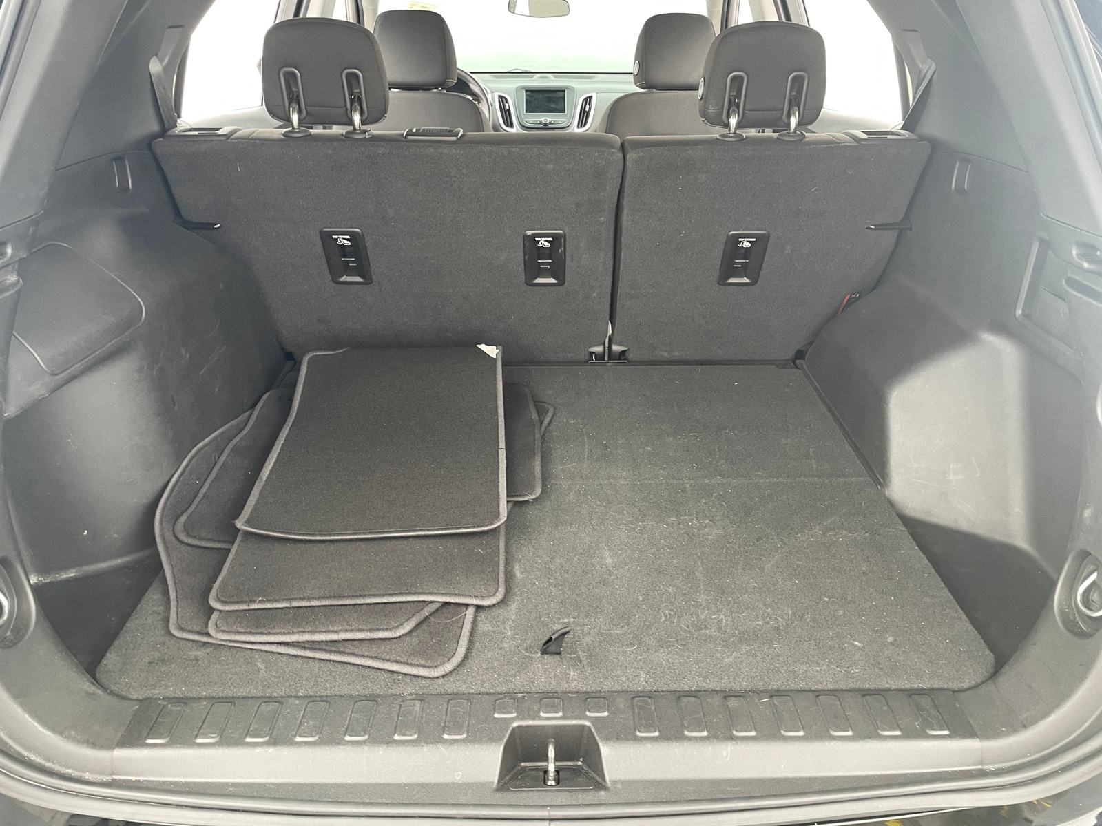 Thumbnail: 2019 Chevrolet Equinox - 7