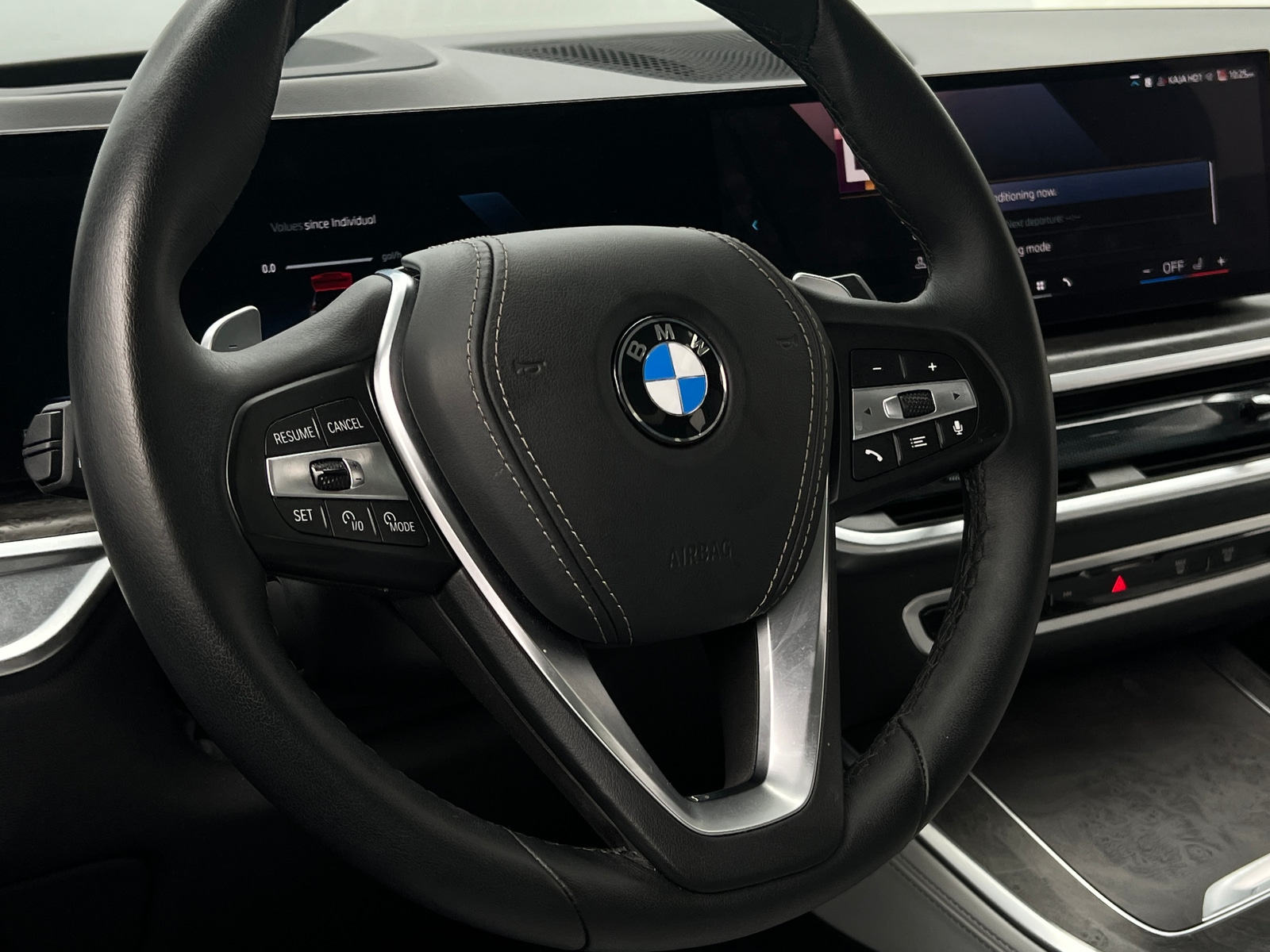Thumbnail: 2026 BMW X5 - 4