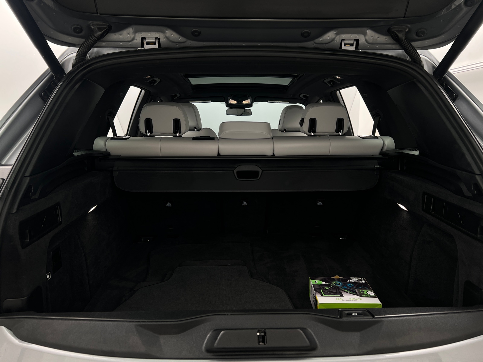 Thumbnail: 2026 BMW X5 - 6