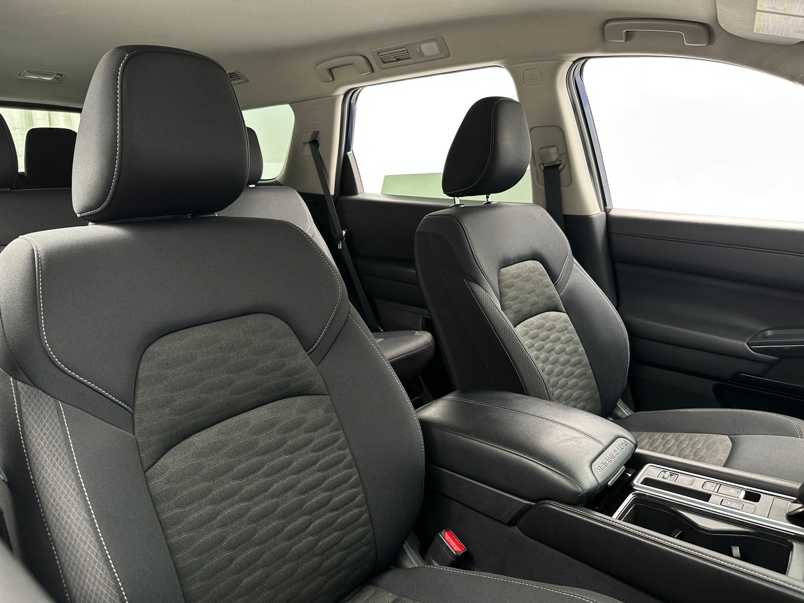 Thumbnail: 2025 Nissan Pathfinder - 2