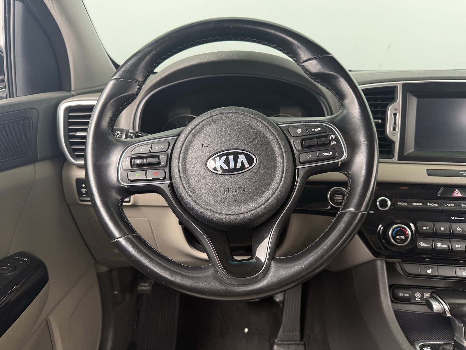 Thumbnail: 2019 Kia Sportage - 4
